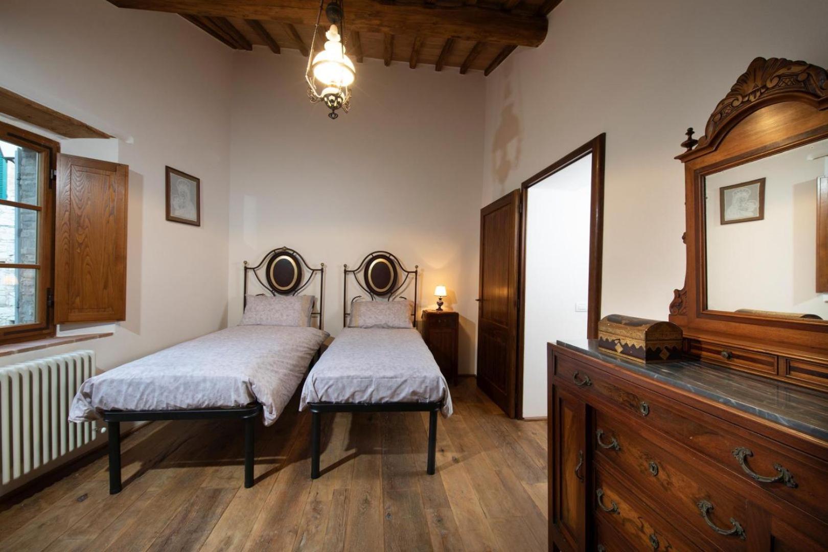 Villa photo 2