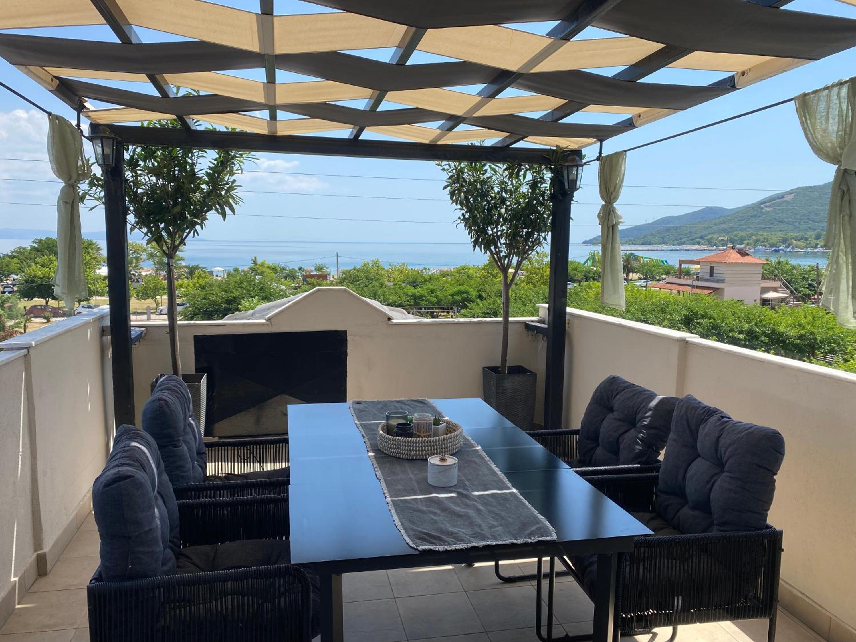 Deluxe Double Room with Balcony and Sea View