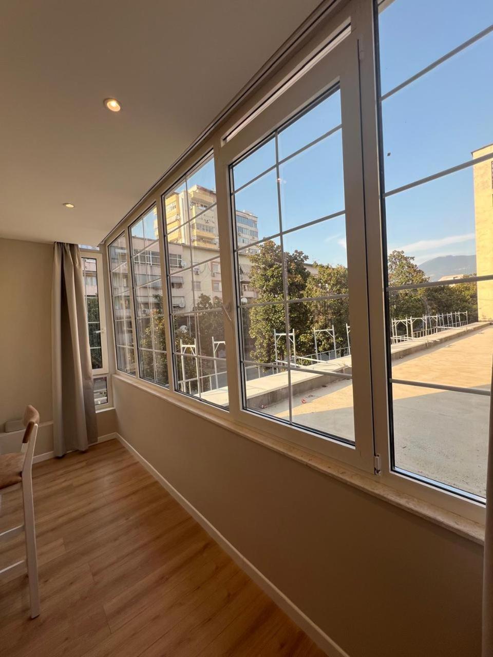 Deluxe Double Room with Balcony photo 3