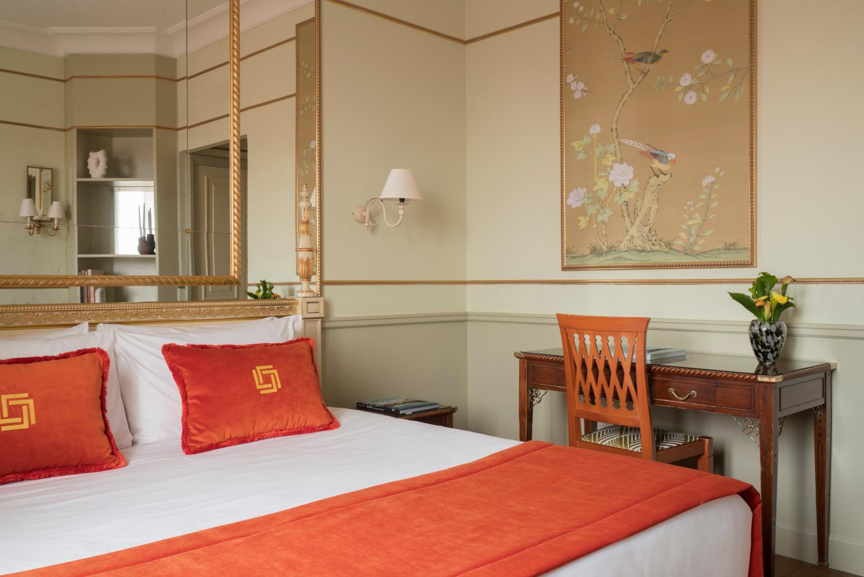 Double Room (1 Adult)