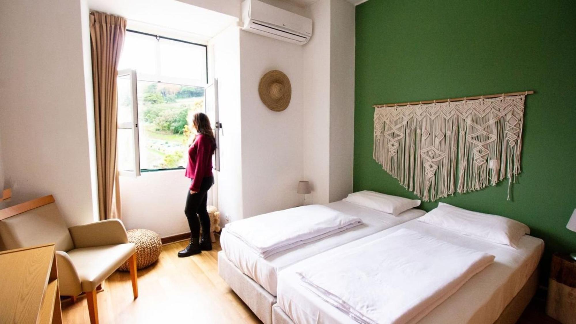 Standard Double or Twin Room photo 3