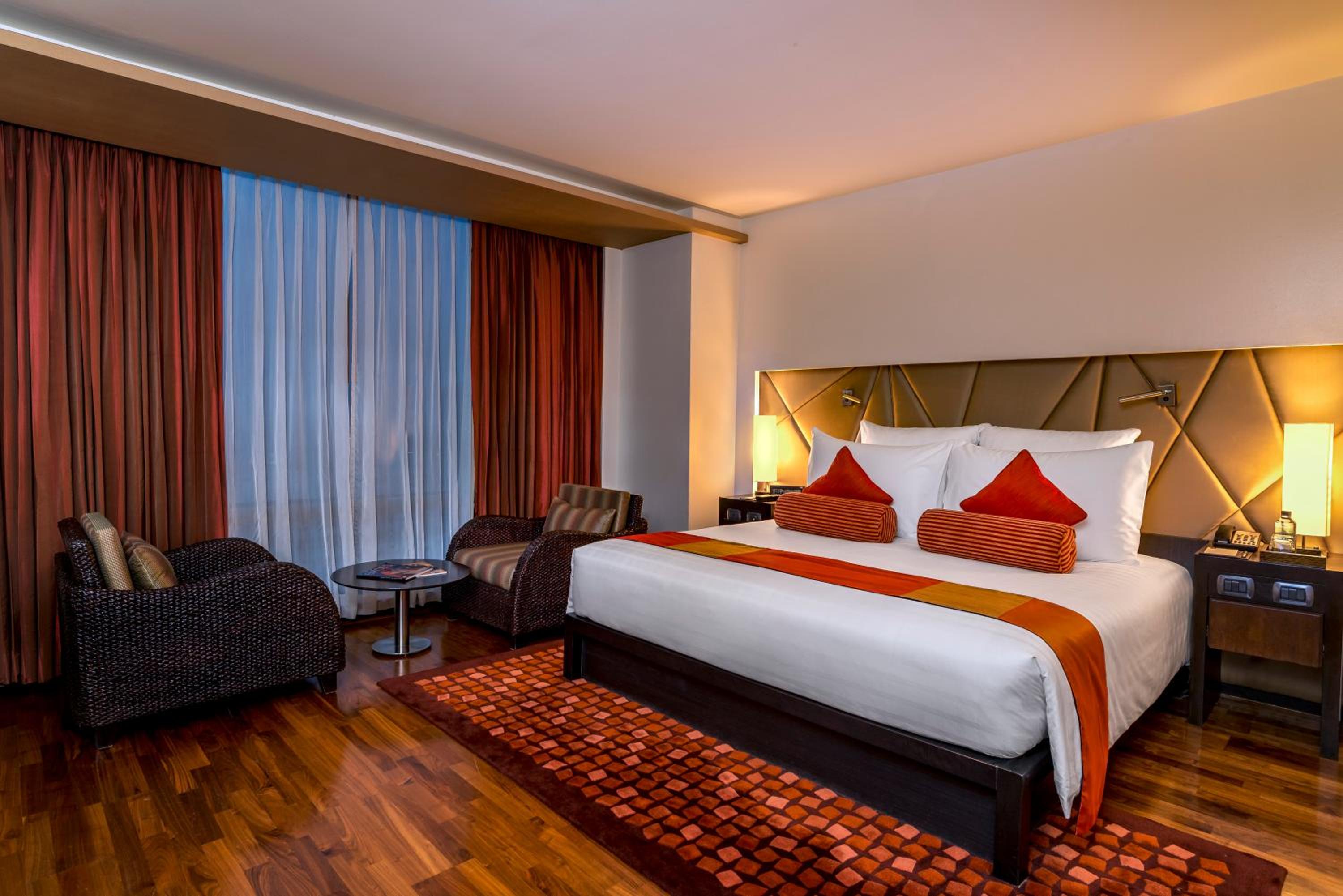 Duplex Two-Bedroom Suite with Piano Club Privilege