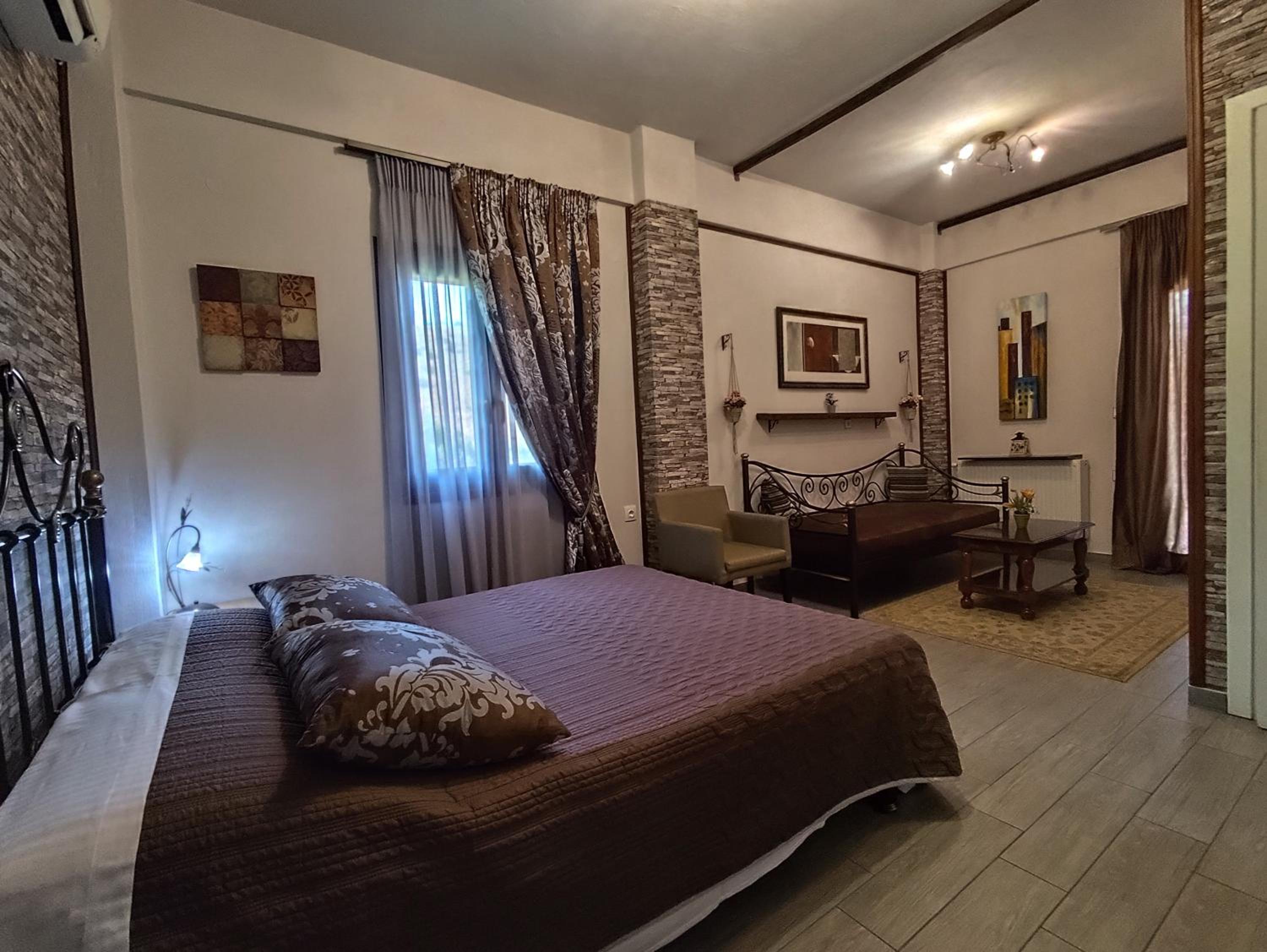 Standard Double Room - Photo 14