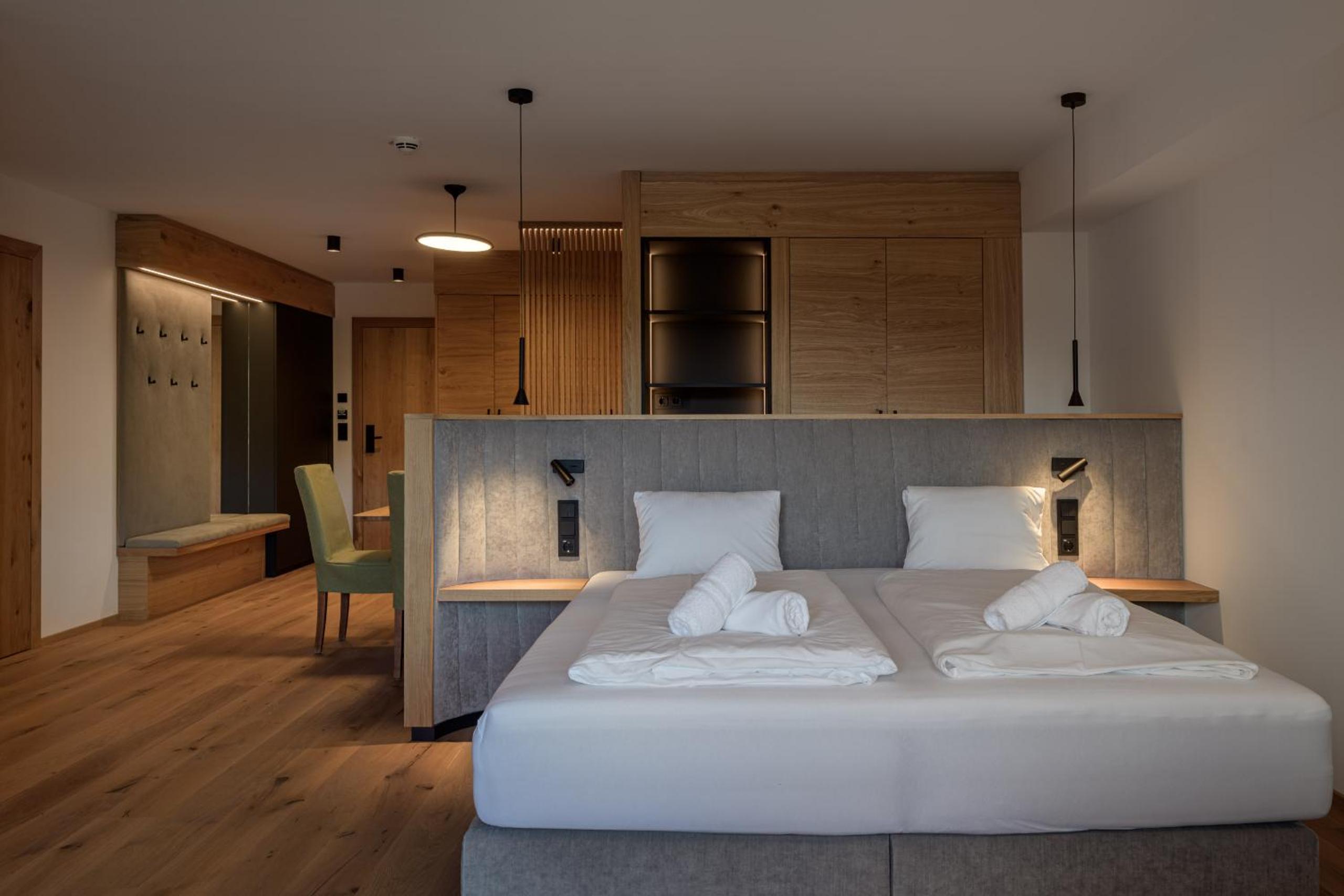 Junior Suite with Garden View