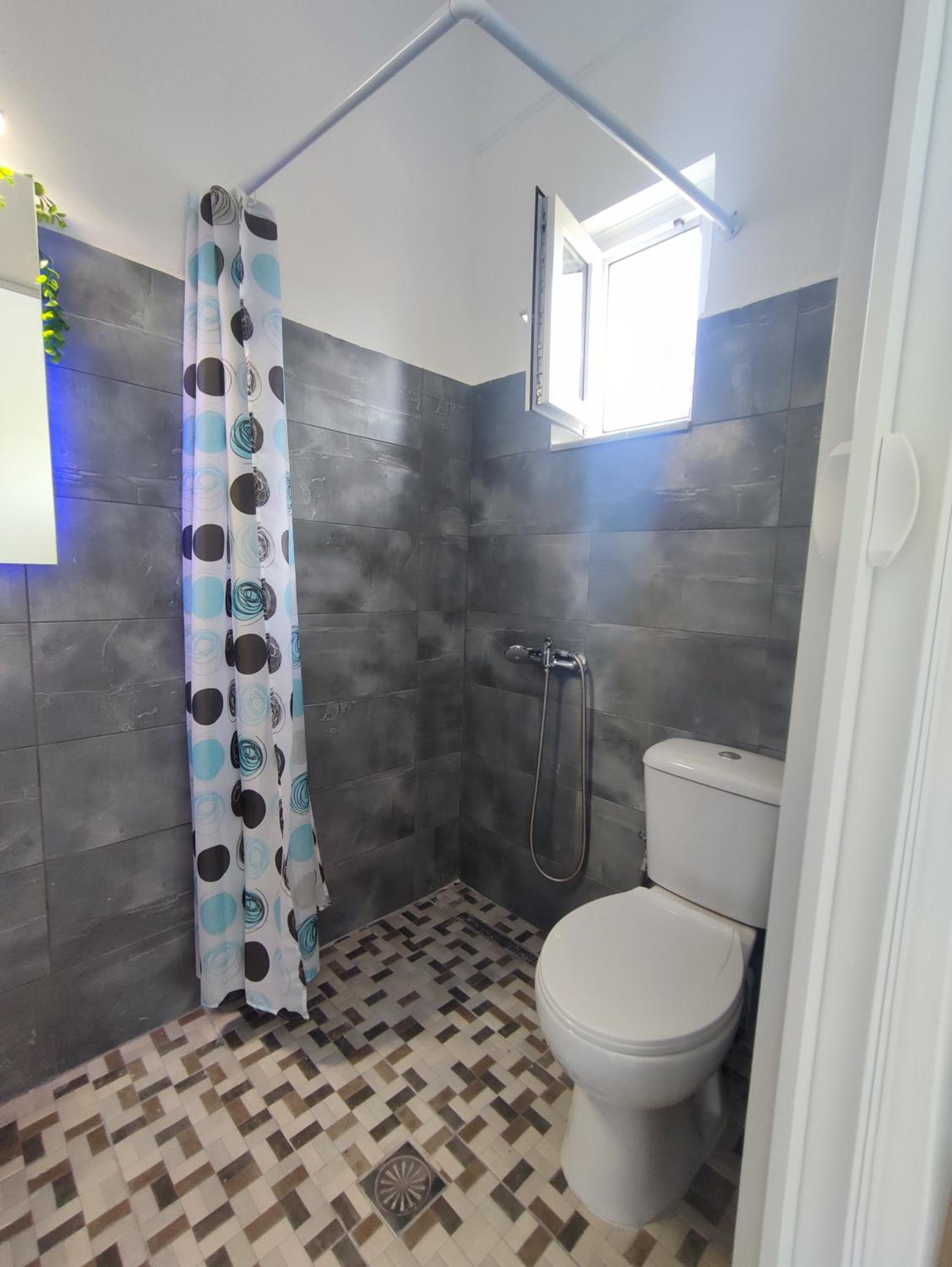 Studio Apartment photo 3
