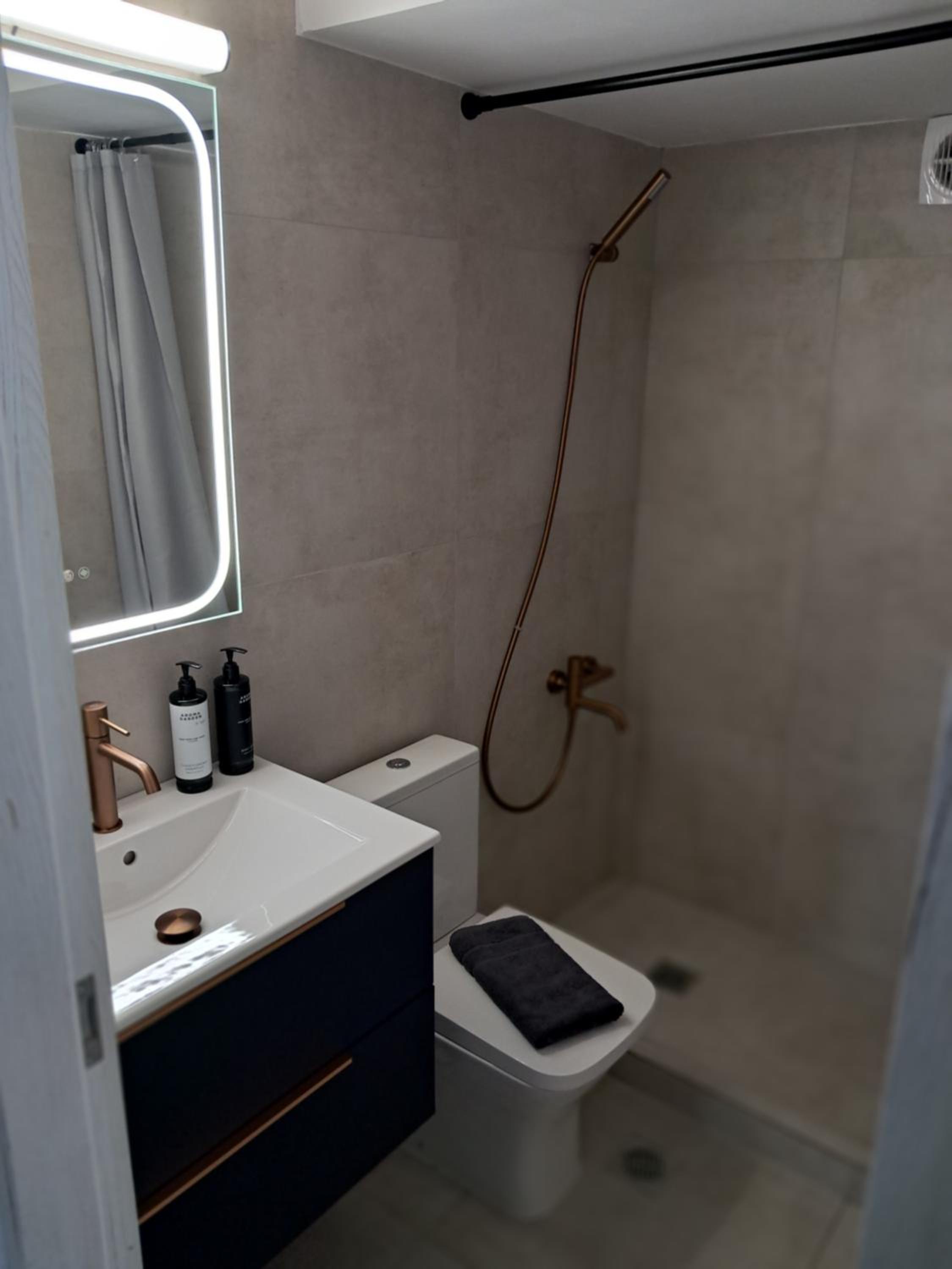 Deluxe Suite photo 2