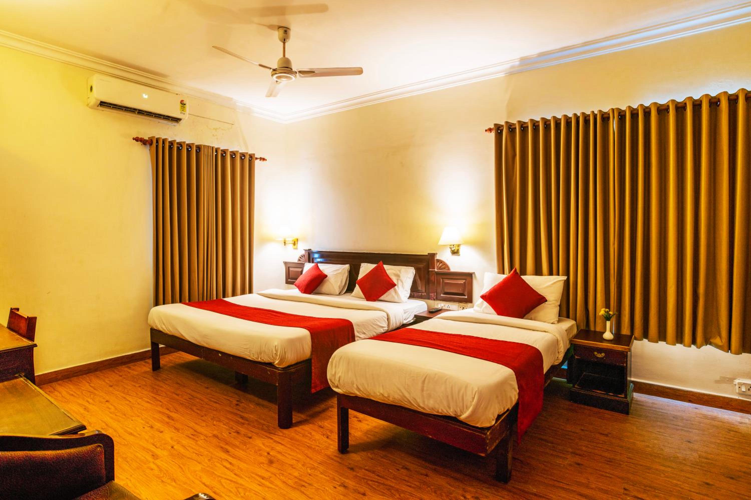 Deluxe Triple Room