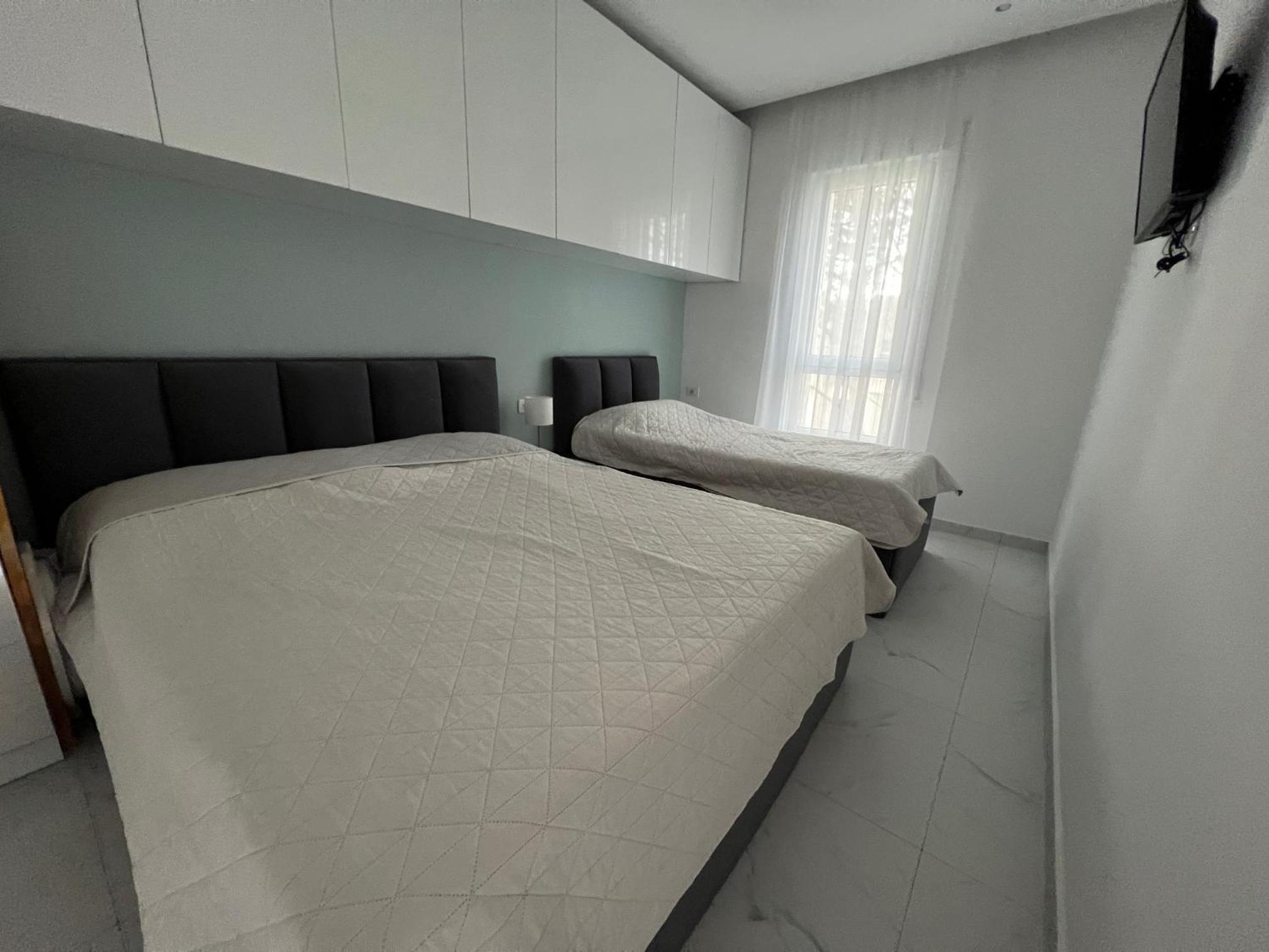 Two-Bedroom Apartment with Garden View photo 2