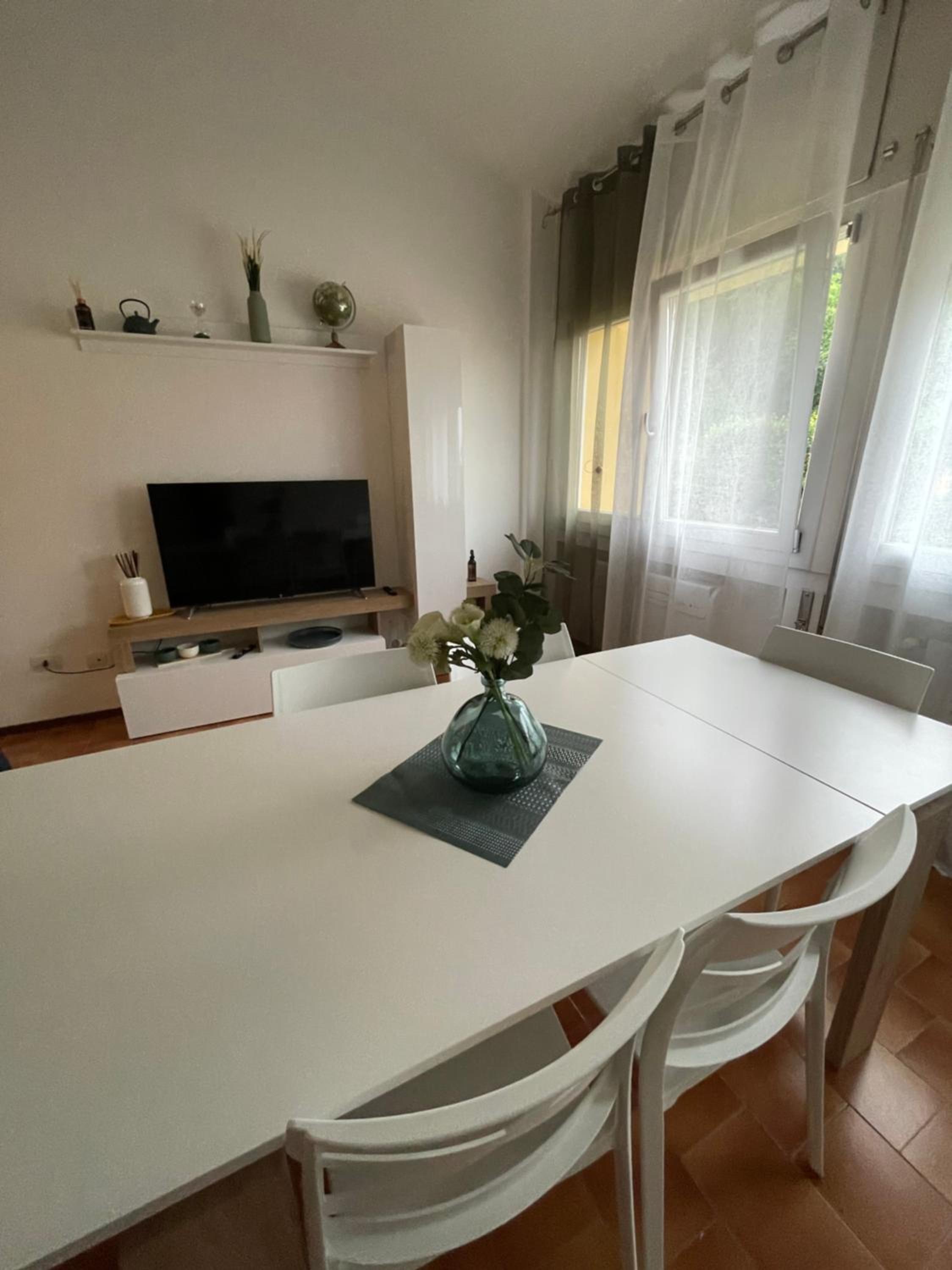 Apartment with Lake View photo 3