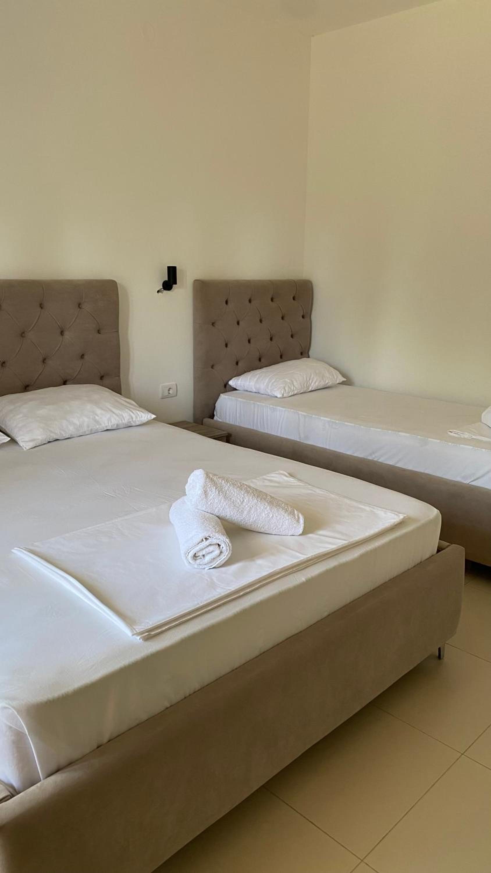 Triple Room with Balcony photo 2