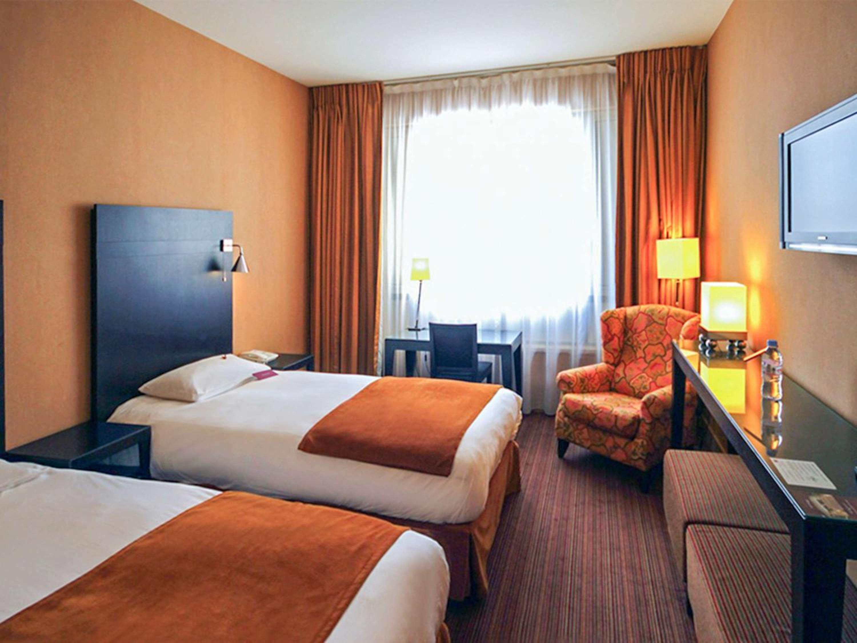 Classic Twin Room - Photo 4