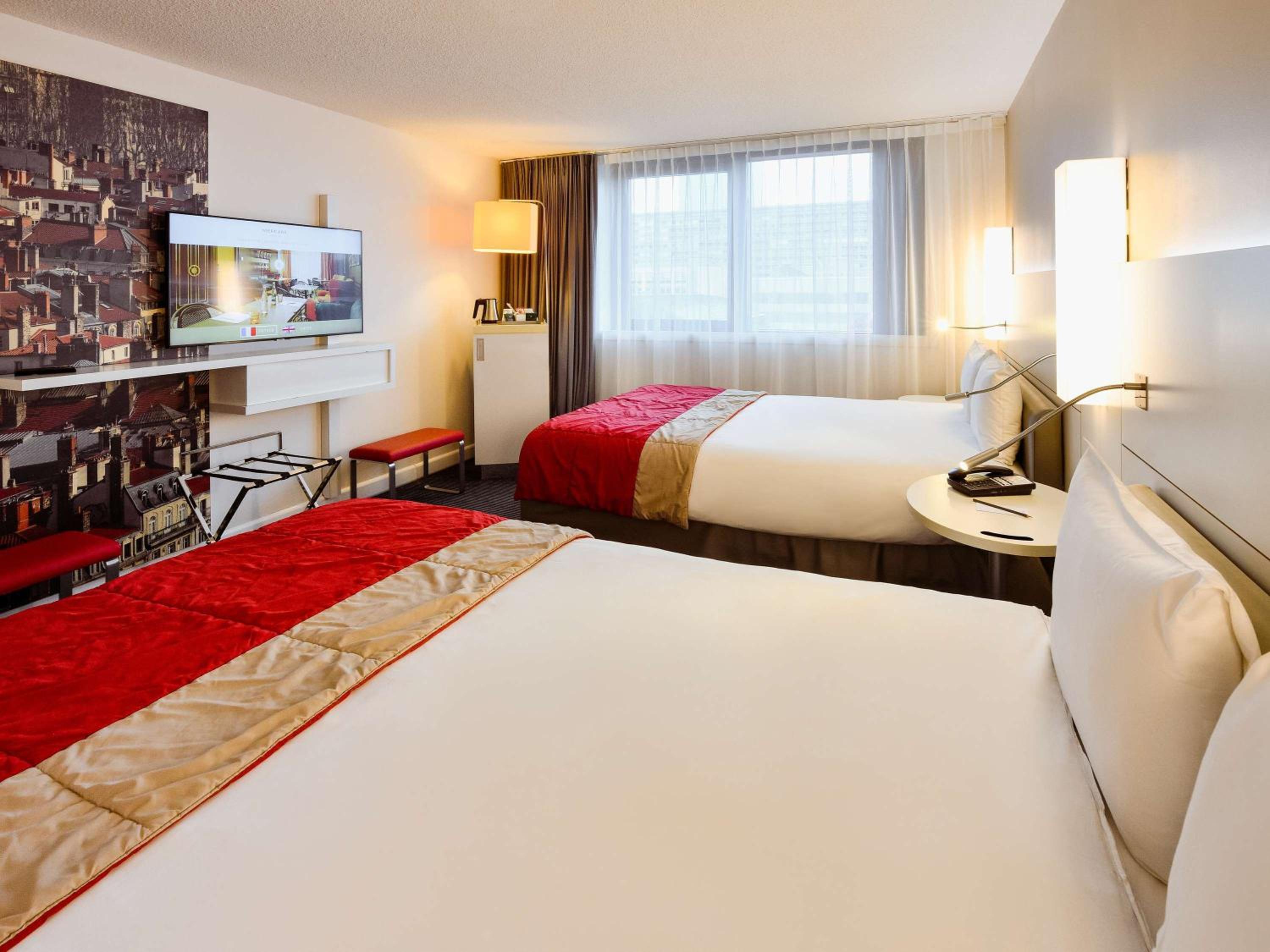 Standard Double Room with Two Double Beds - Photo 3