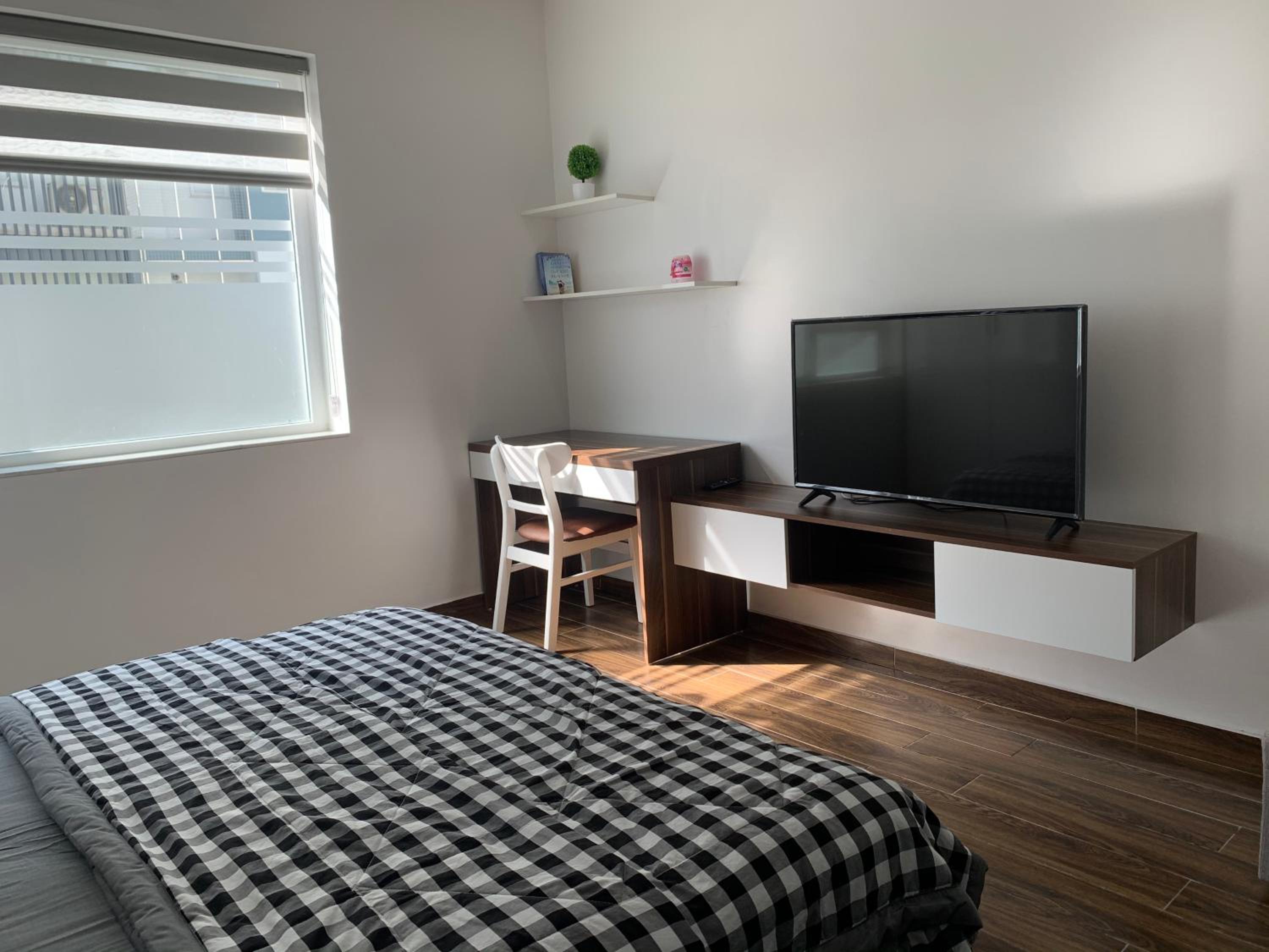 One-Bedroom Apartment photo 3