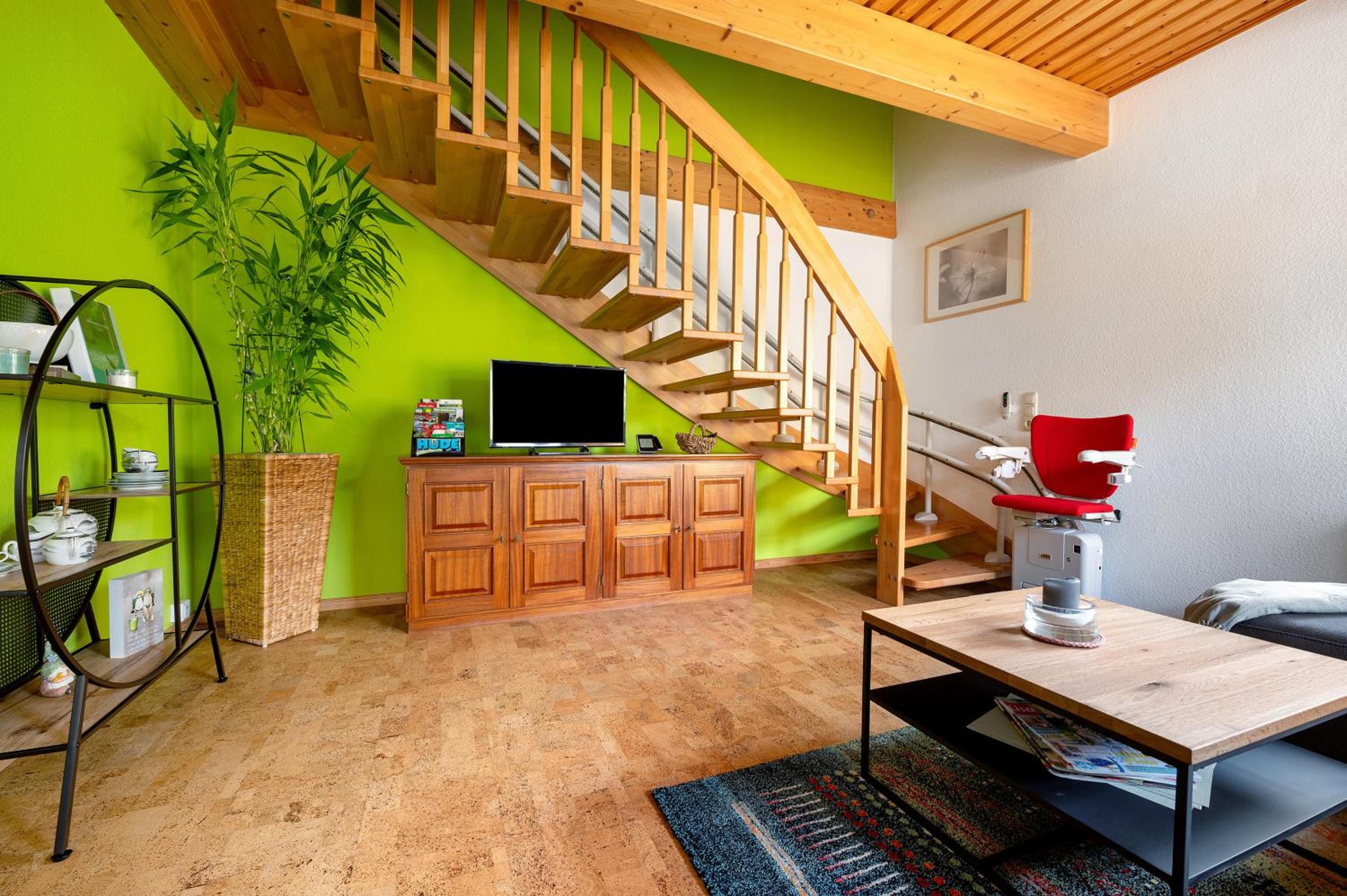 One-Bedroom Apartment with Garden View photo 2