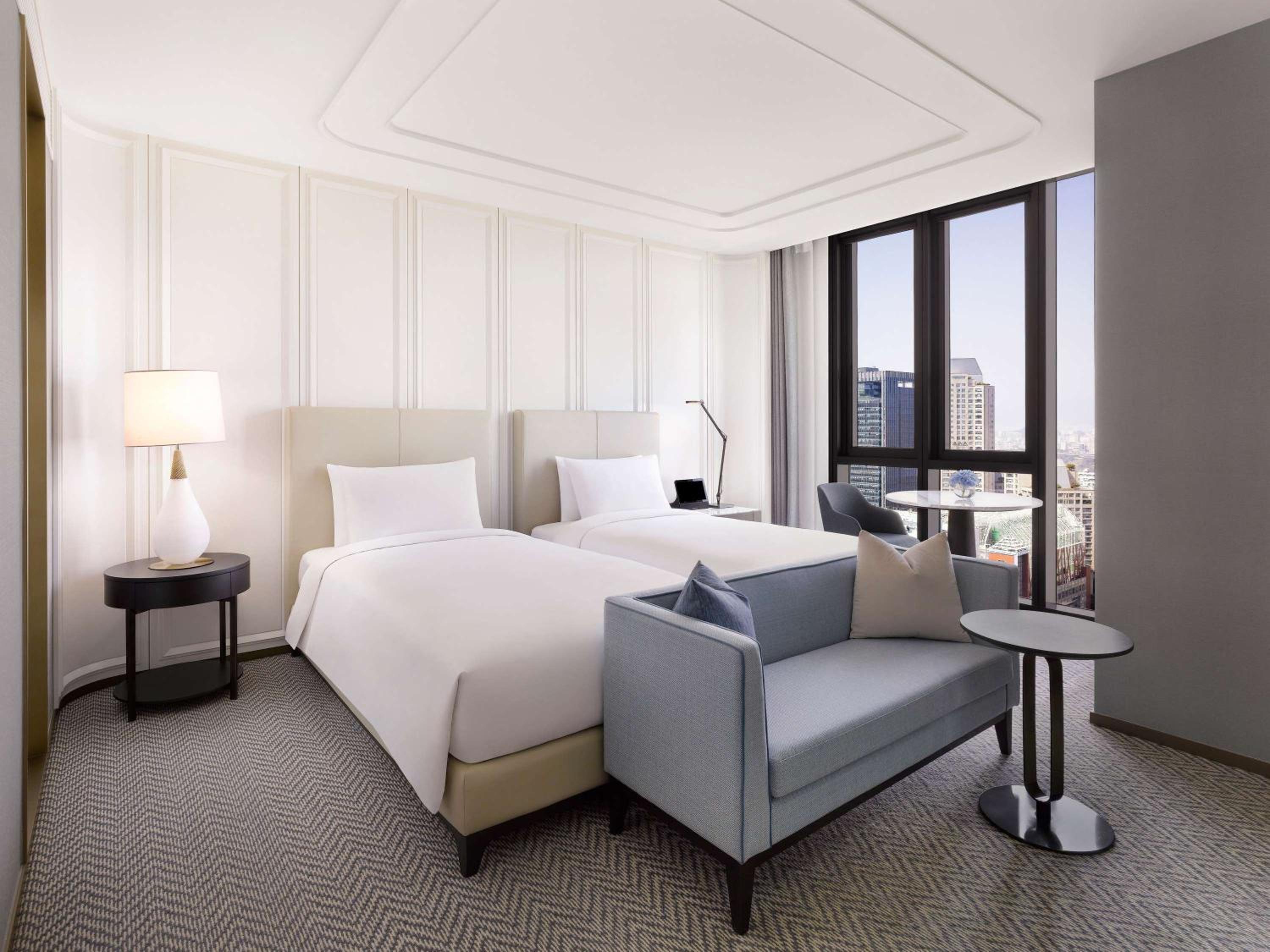 Luxury Room with 2 Single Beds - Photo 1