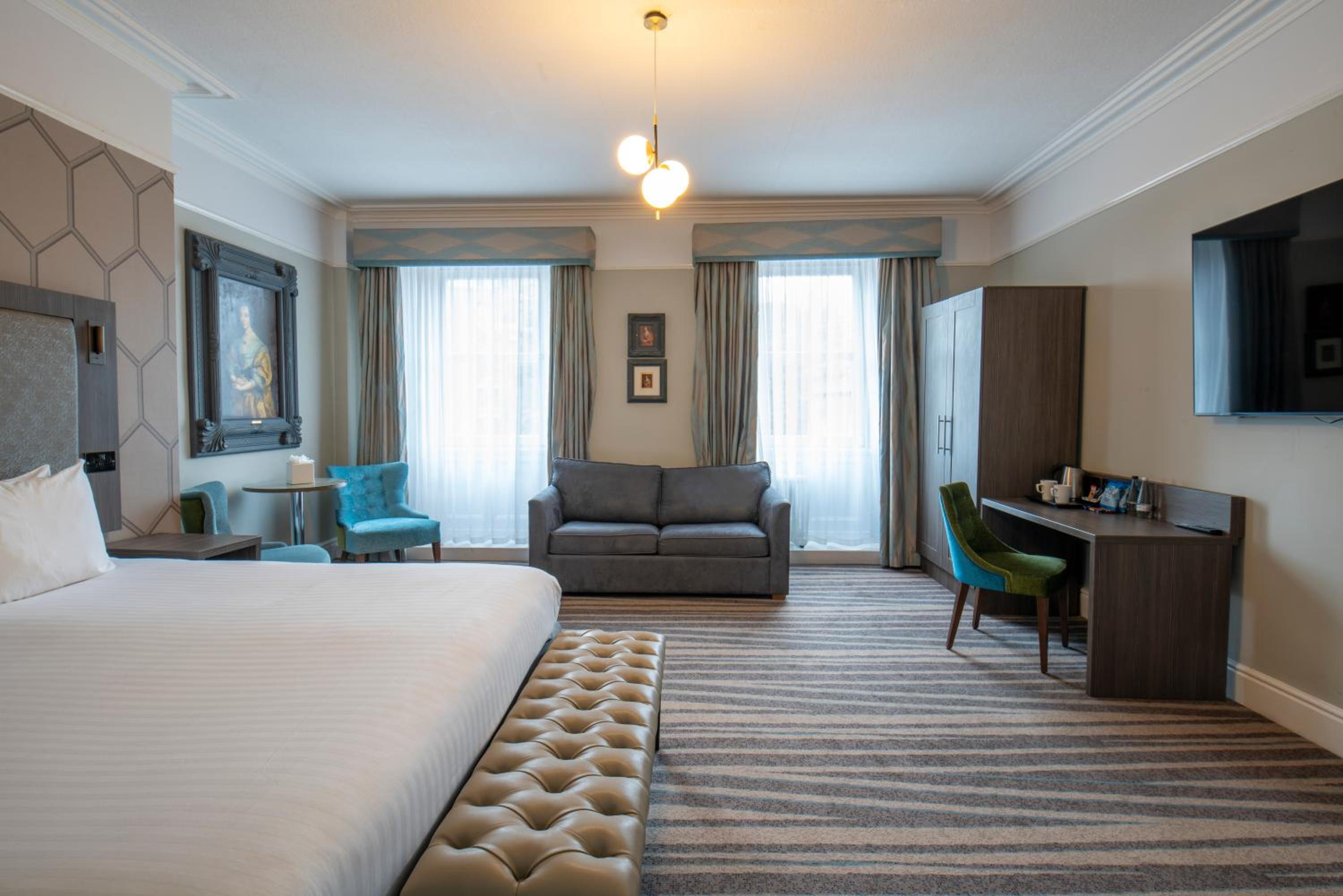 Superior Double Room with Sofa Bed - Non-Smoking - Photo 6