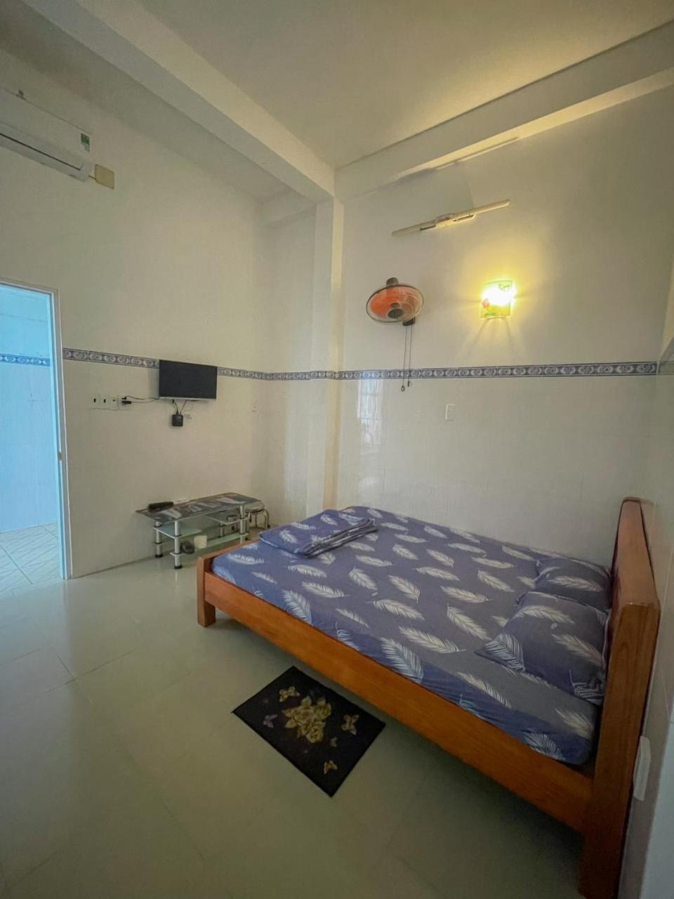 Deluxe Double Room (2 Adults + 1 Child)
