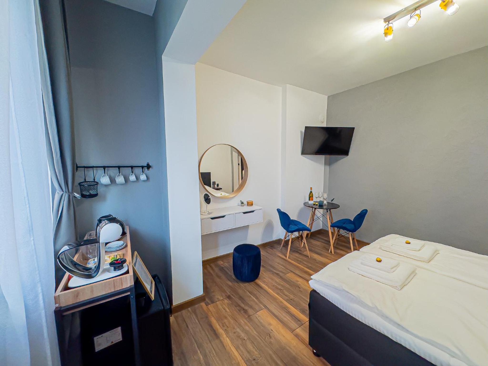 Large Double Room