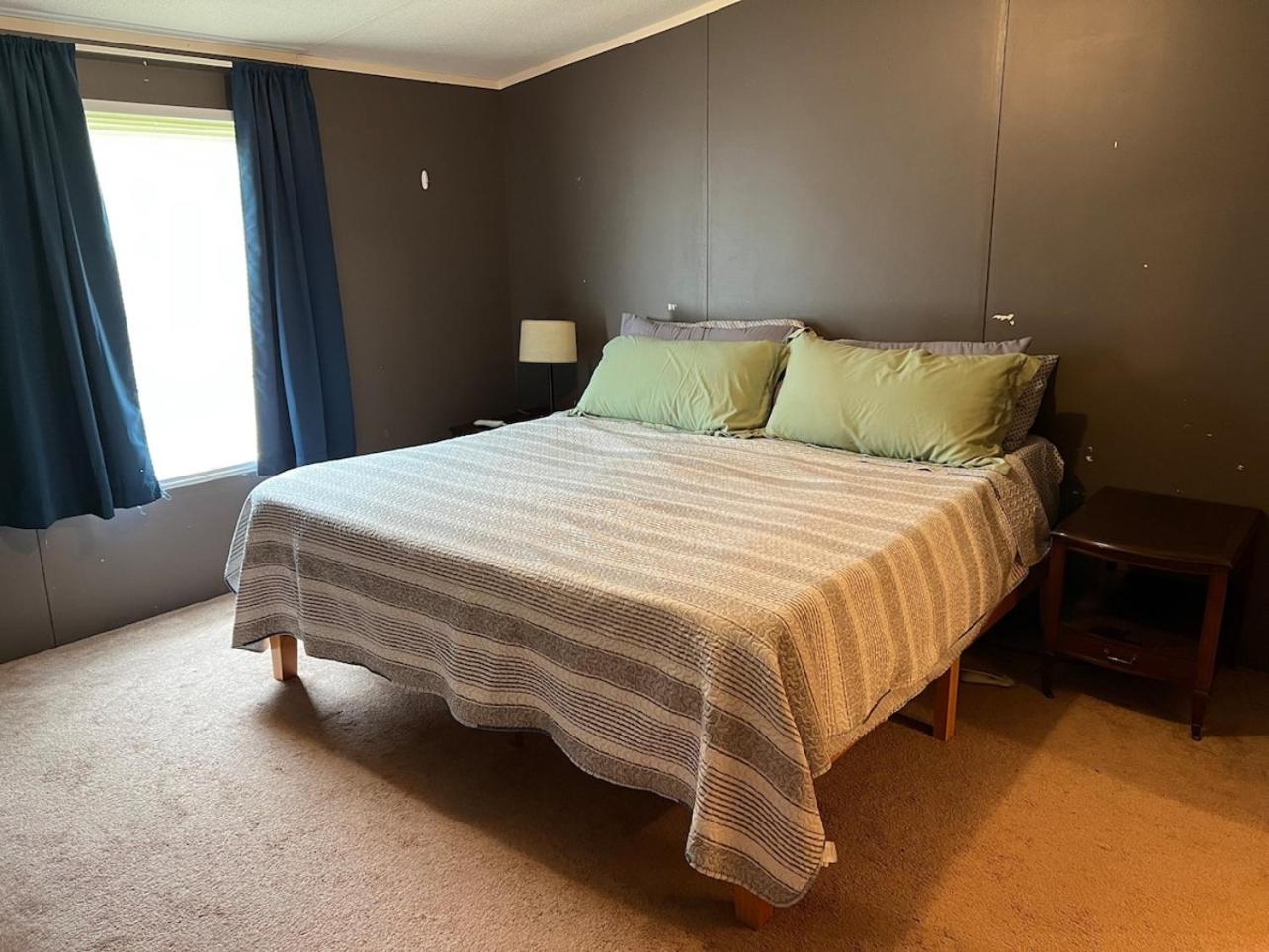 Three-Bedroom House photo 1