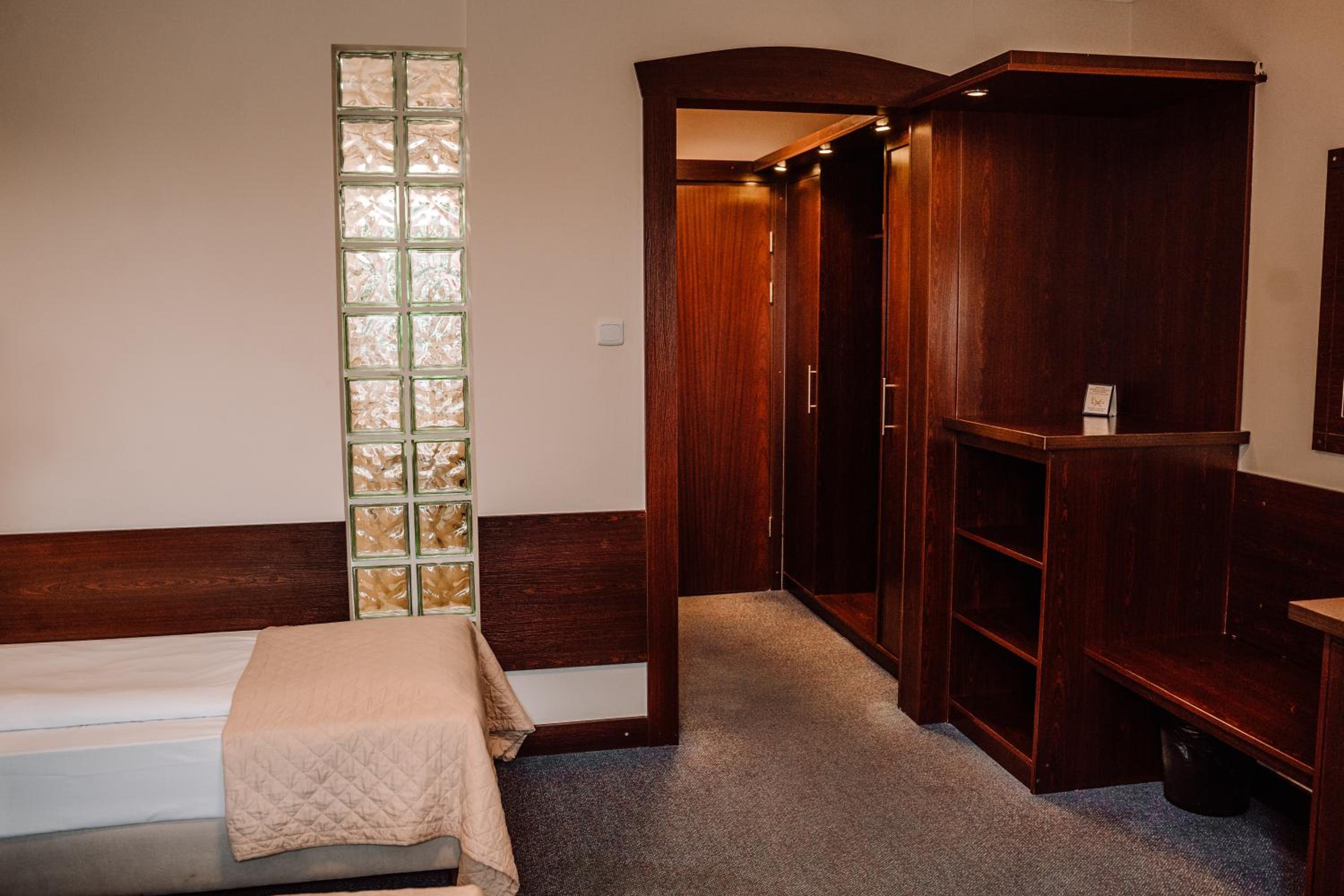 Triple Room - Photo 2