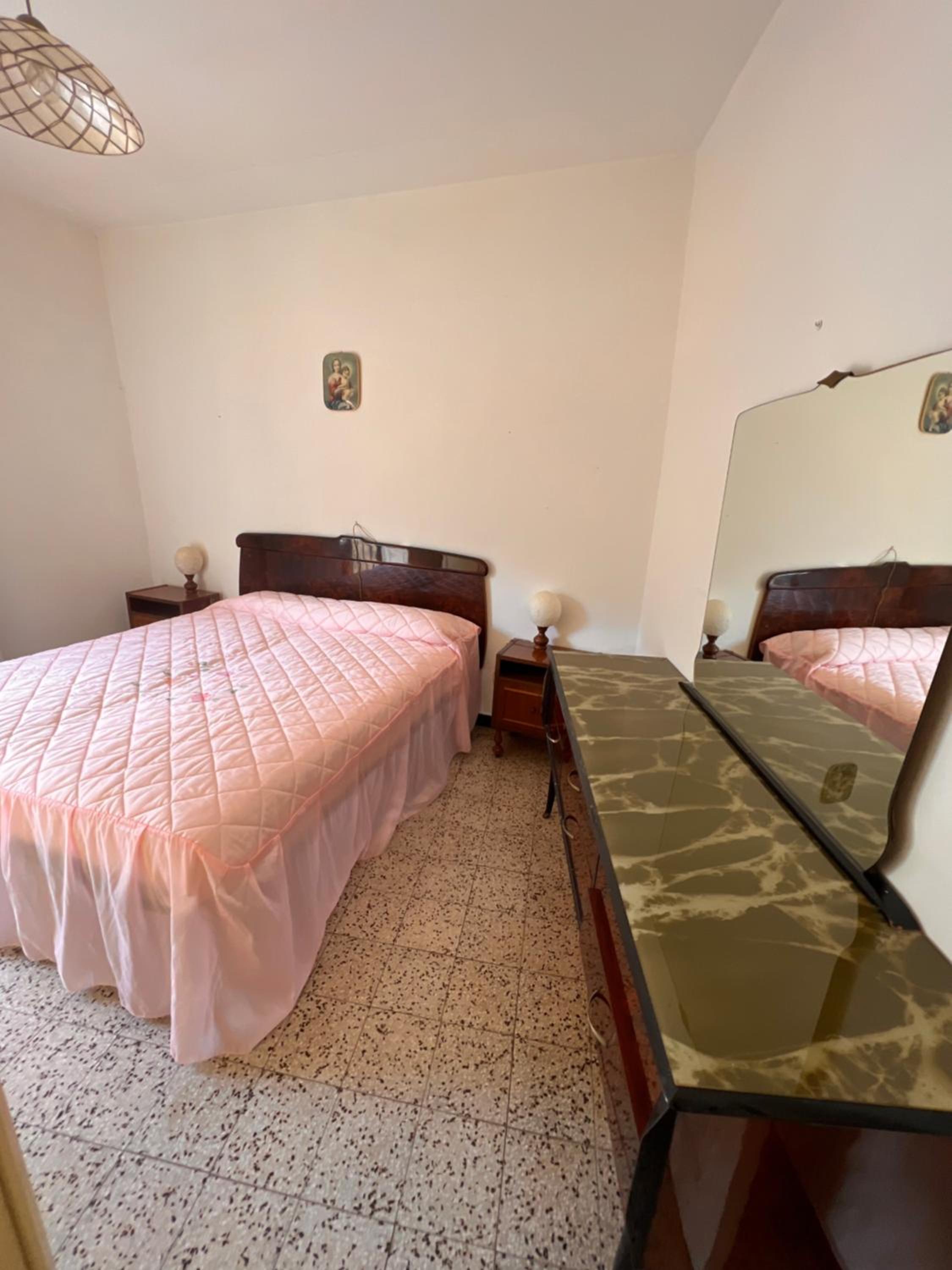 One-Bedroom House photo 3