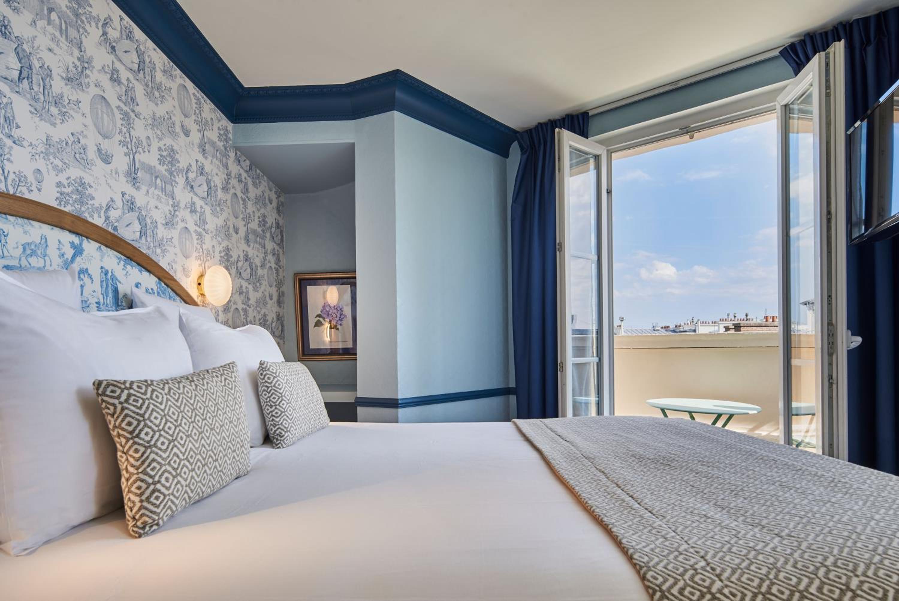 Double Room with Balcony photo 1
