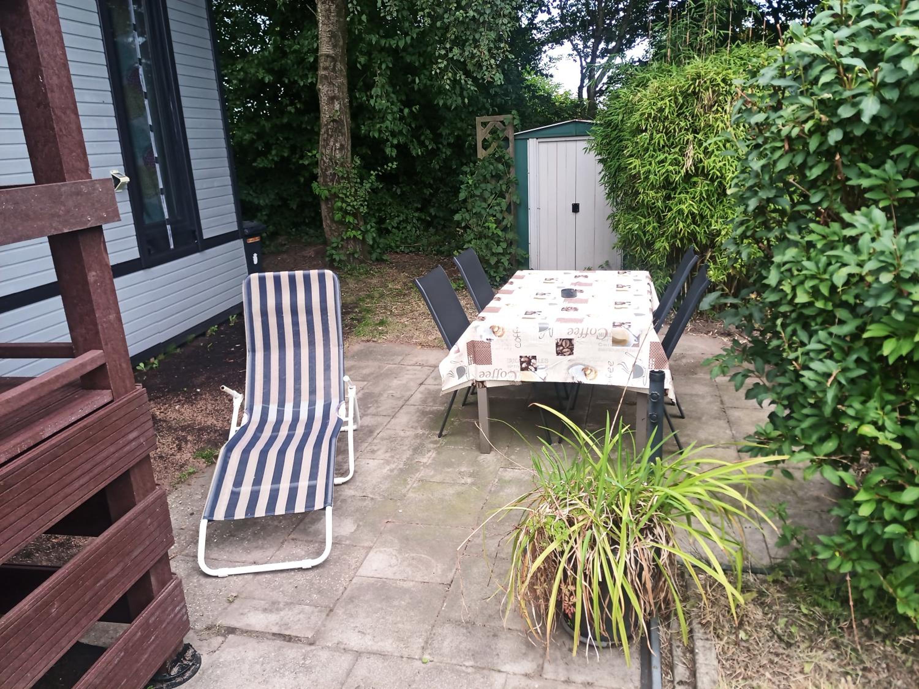 Mobile Home photo 3