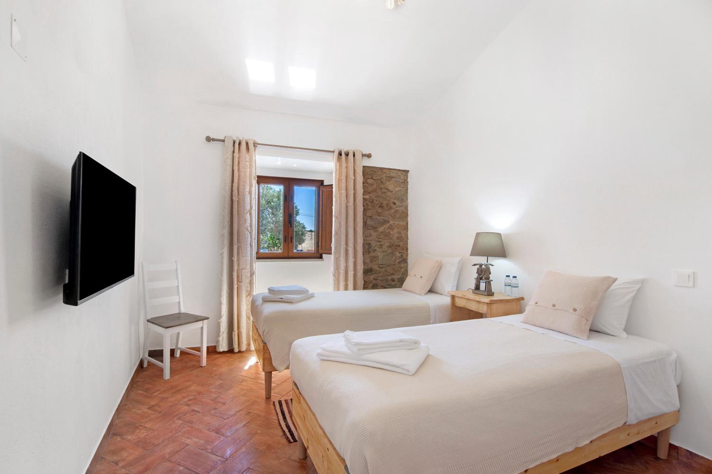 Double Room with Mountain View