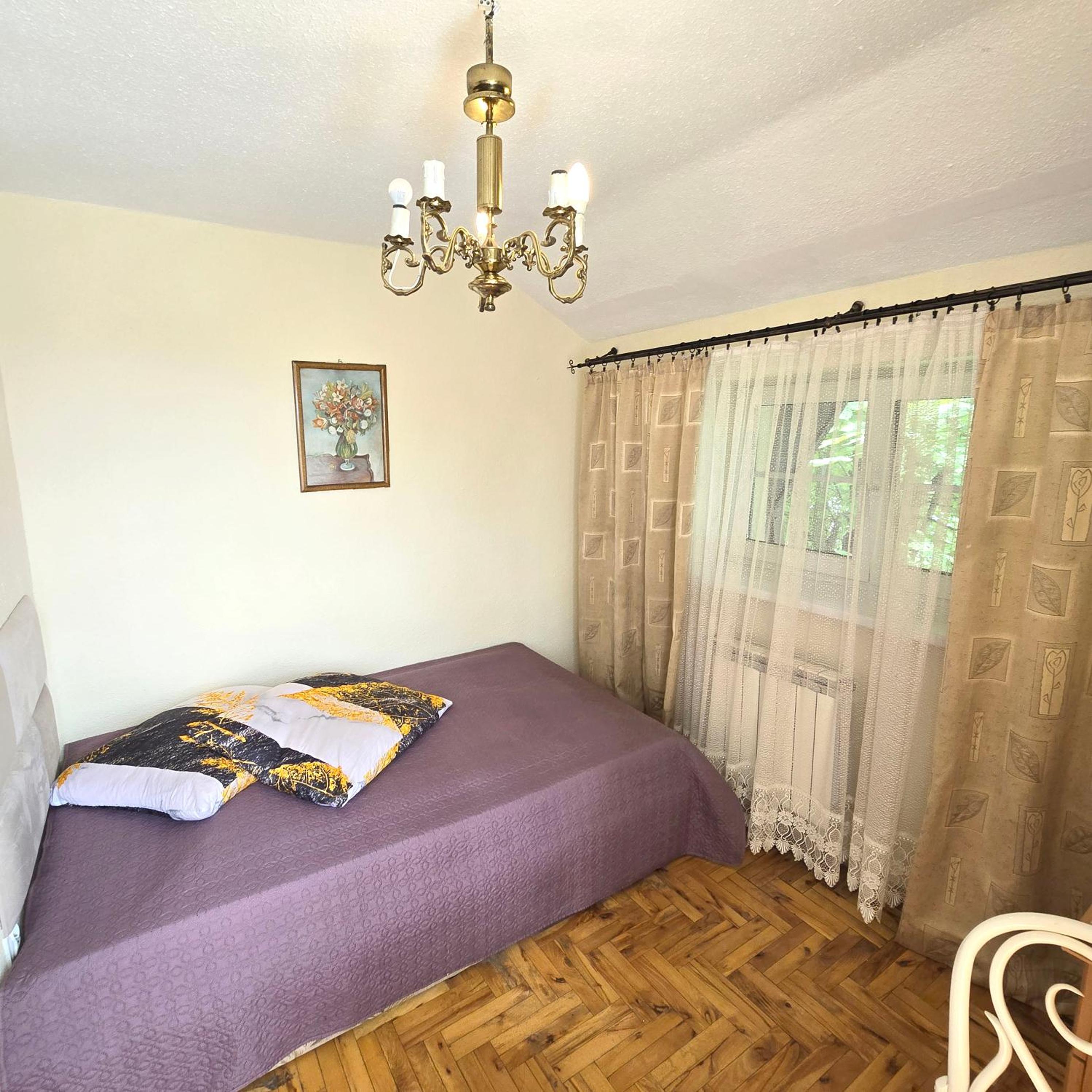 Double Room - Photo 6