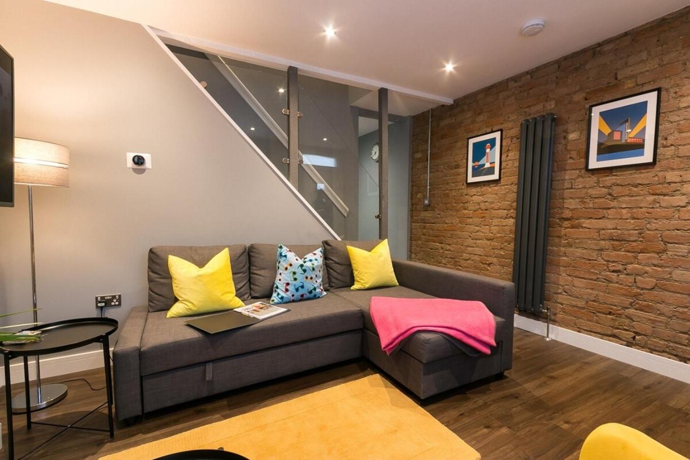 Two-Bedroom House photo 1
