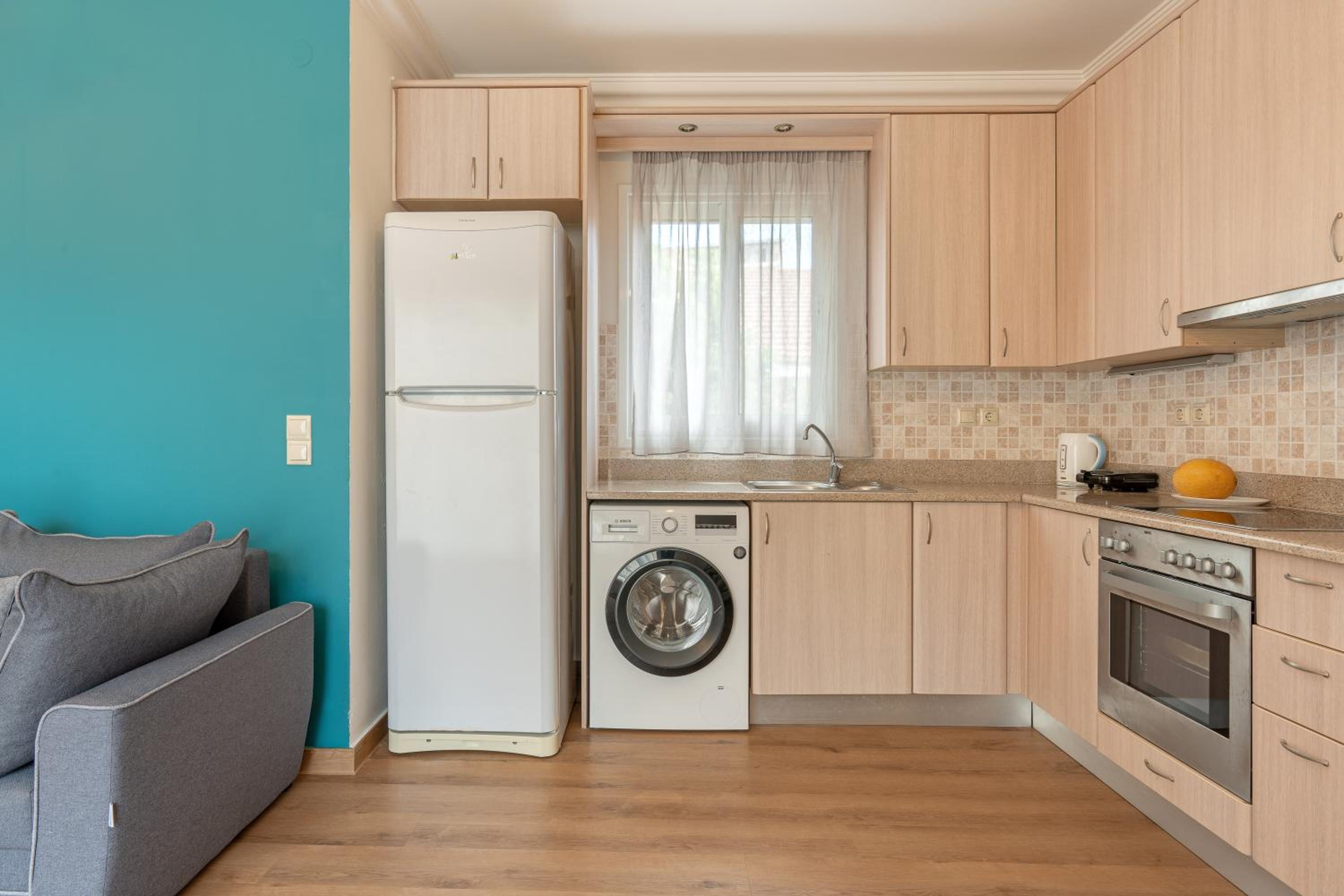 One-Bedroom Apartment with Sea View - Photo 5
