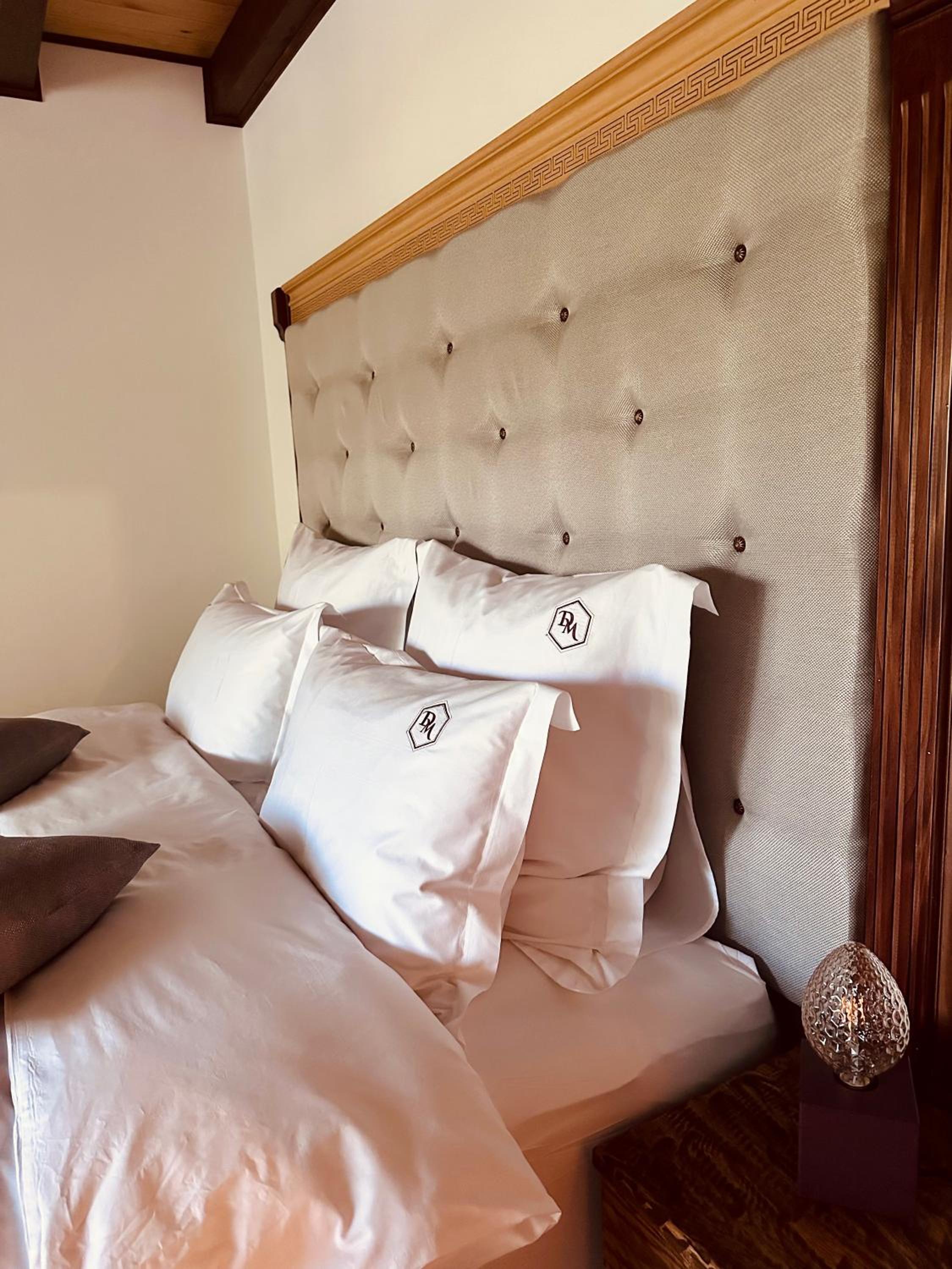 Large Double Room photo 1