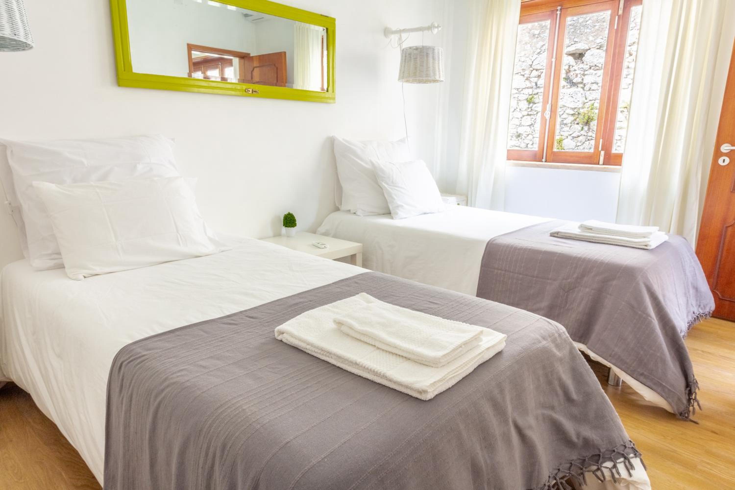 Double Room with Private Bathroom - Photo 1