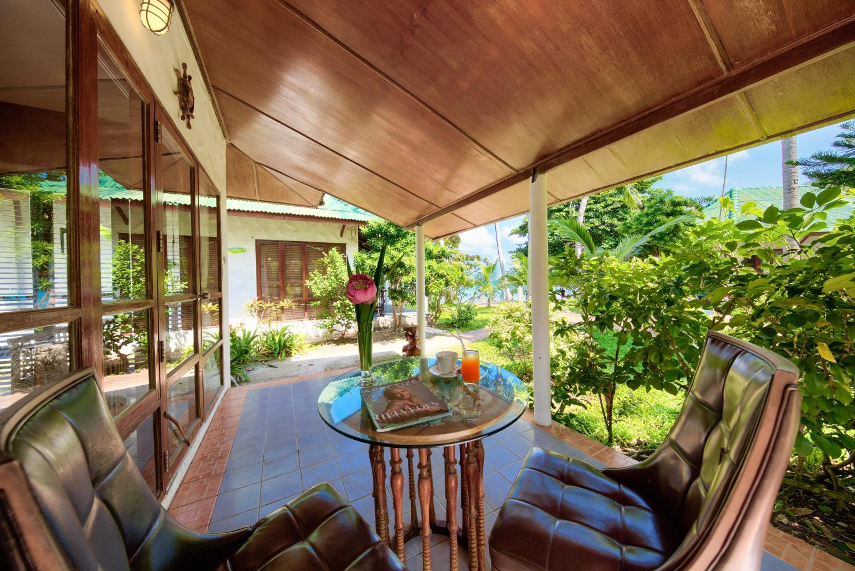 Villa with Sea View - Photo 3