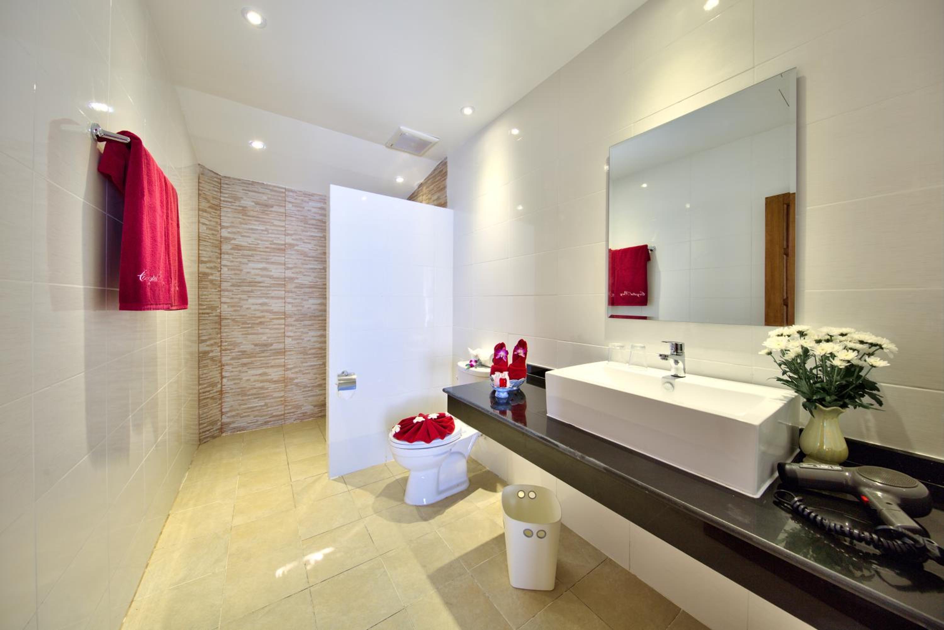 Villa with Sea View - Photo 5