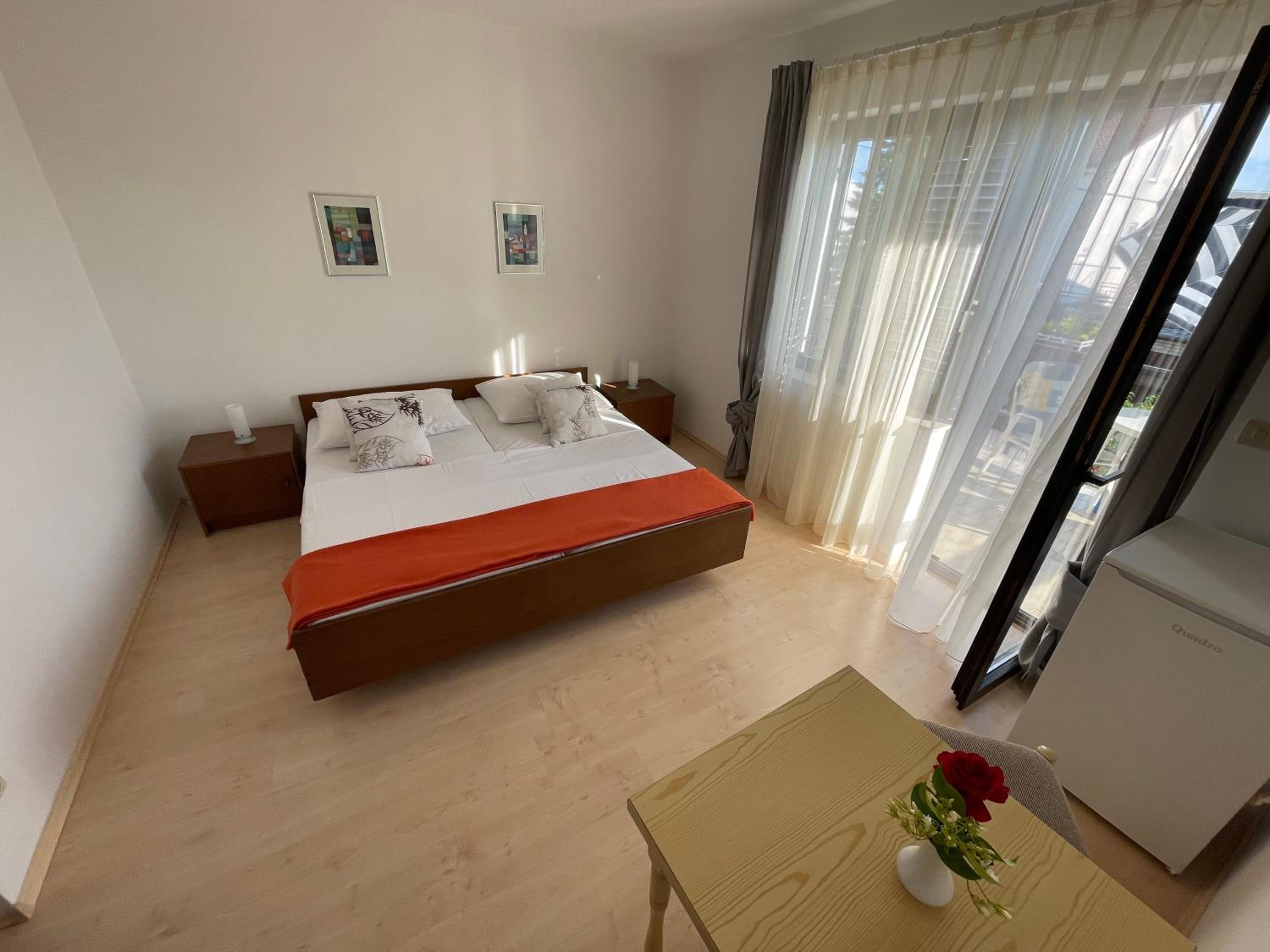 Double or Twin Room with Garden View photo 1