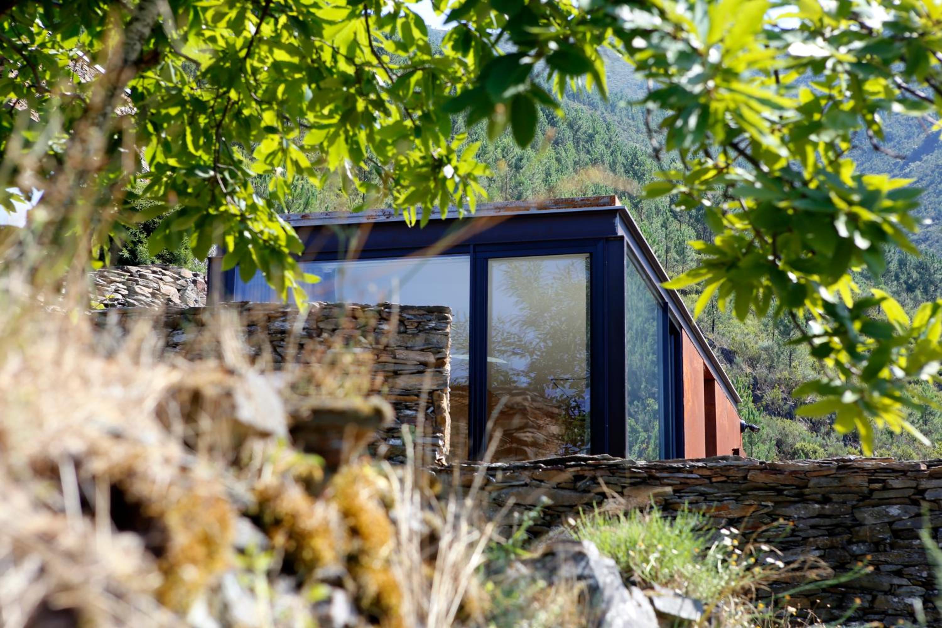 One-Bedroom House - Photo 21