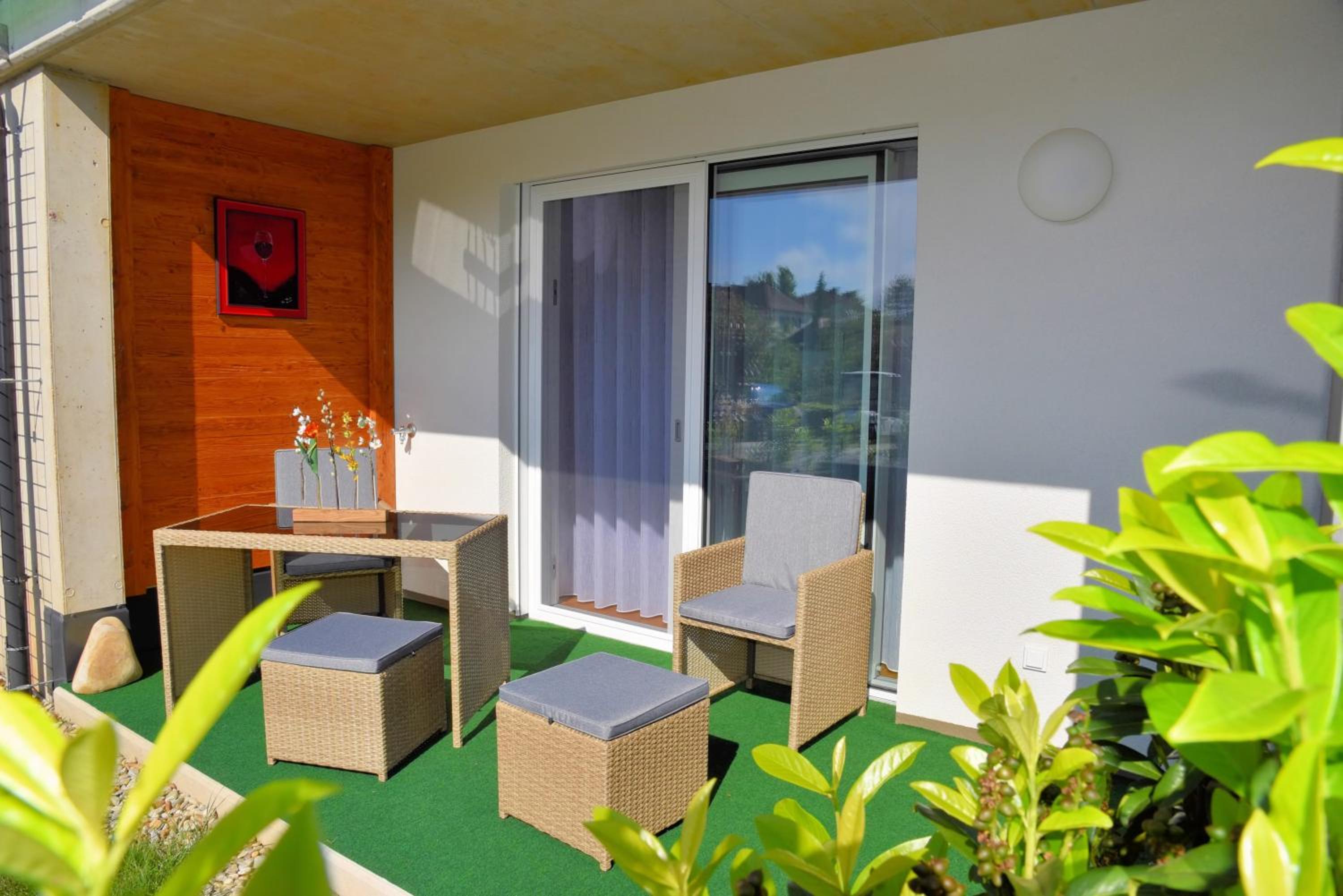 One-Bedroom Apartment With Park View photo 2