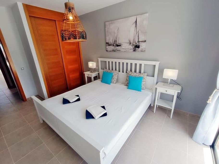 Three-Bedroom Villa photo 3