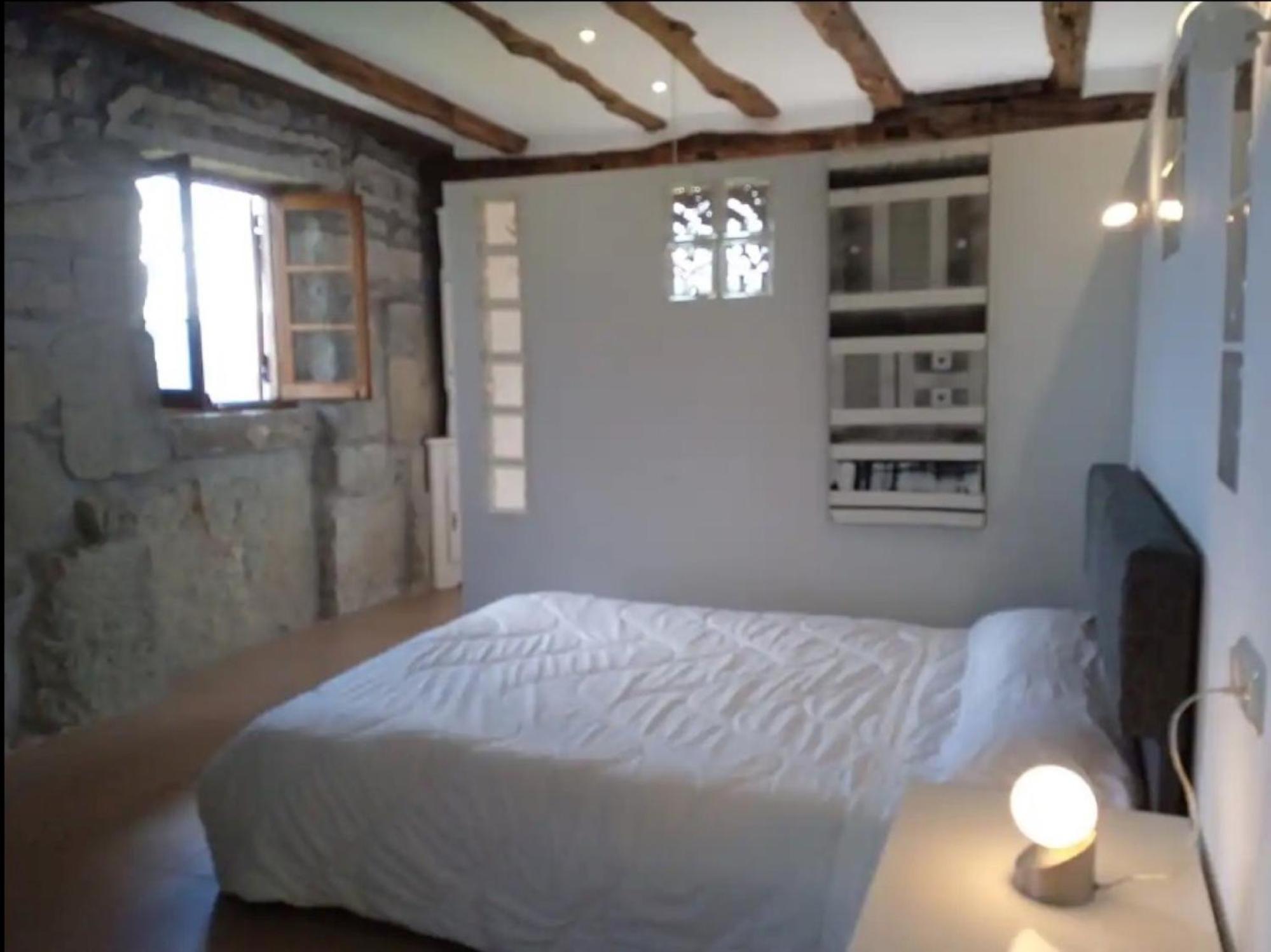 One-Bedroom House photo 3