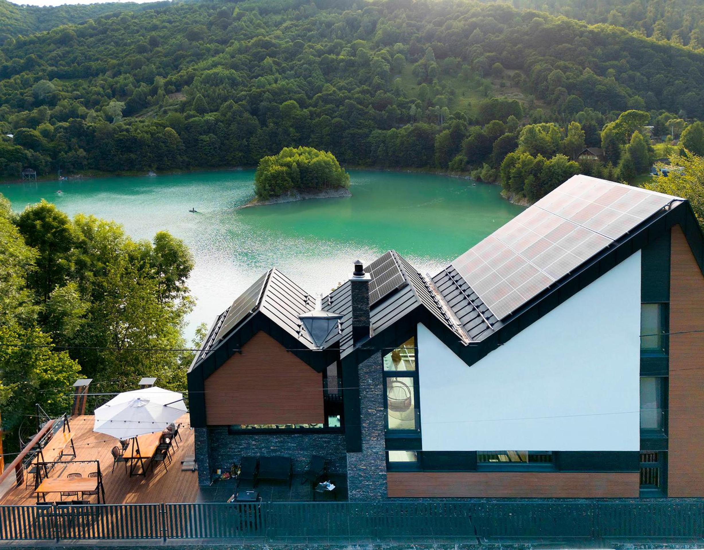Double Room with Lake View photo 3