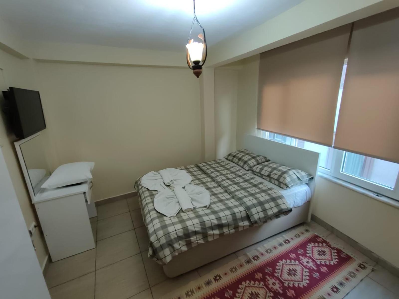 Family Room with Private Bathroom photo 1