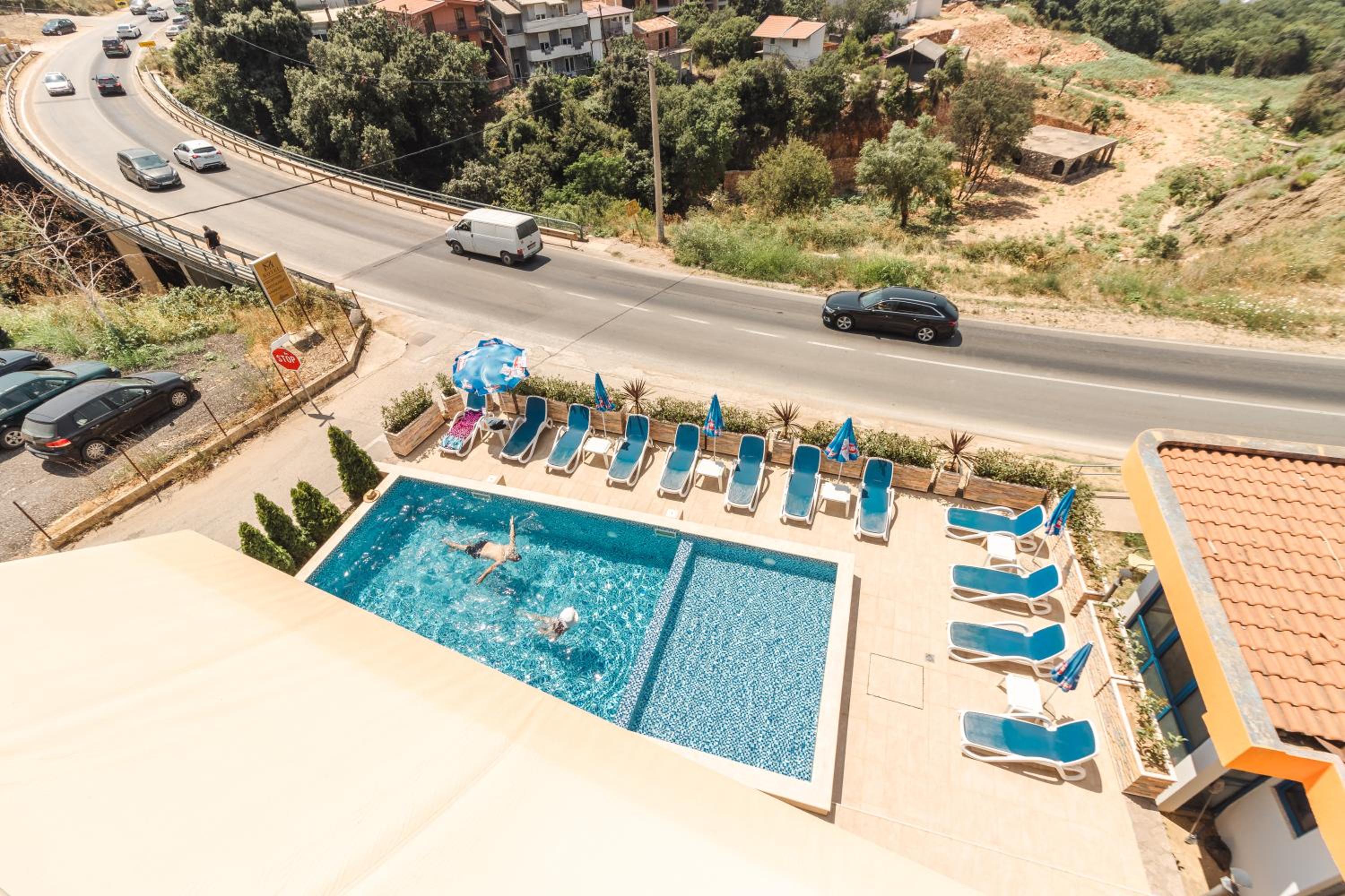 Deluxe Double Room with Balcony and Sea View photo 2