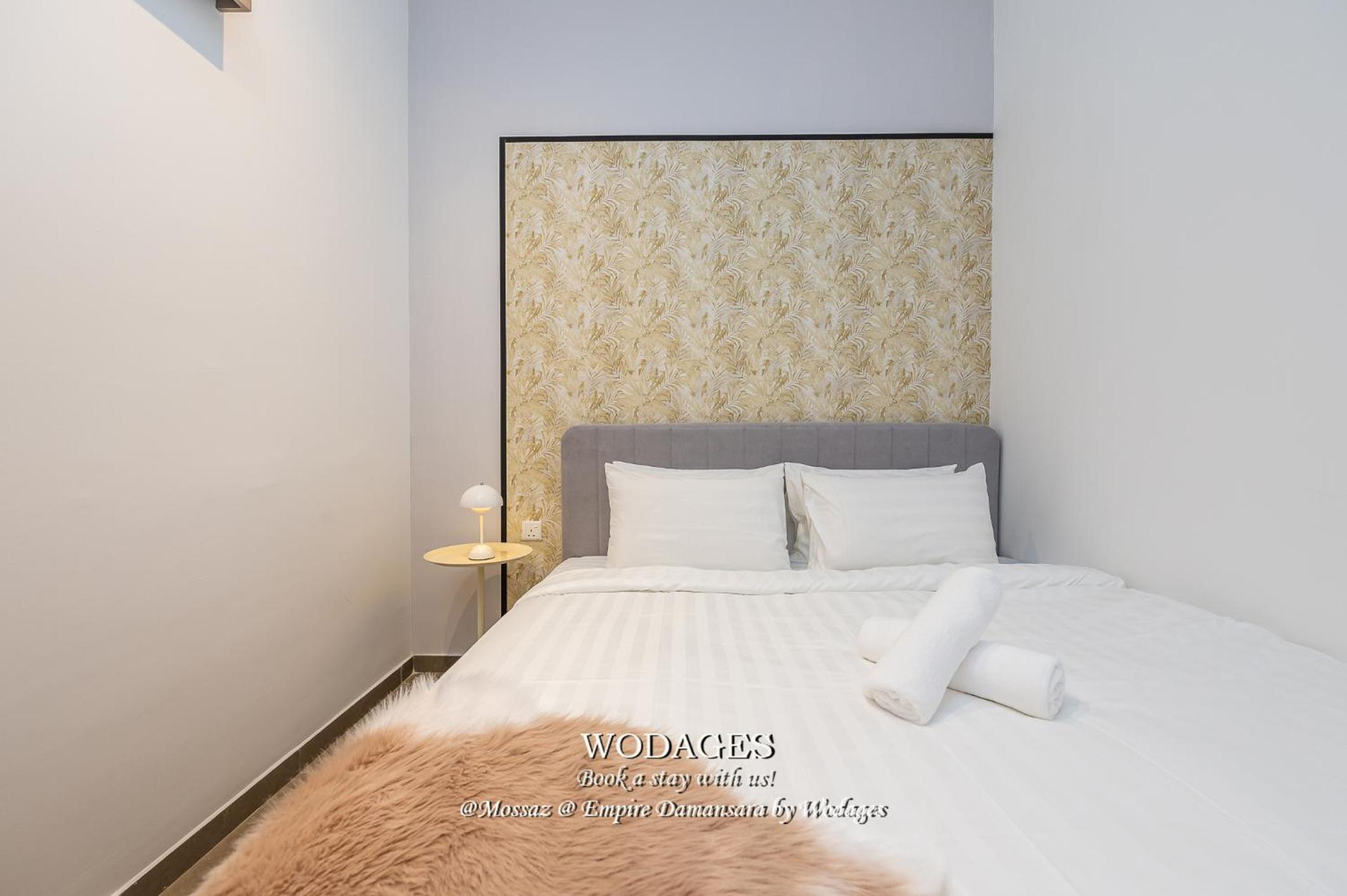 Premium Two-Bedroom Apartment - Photo 22