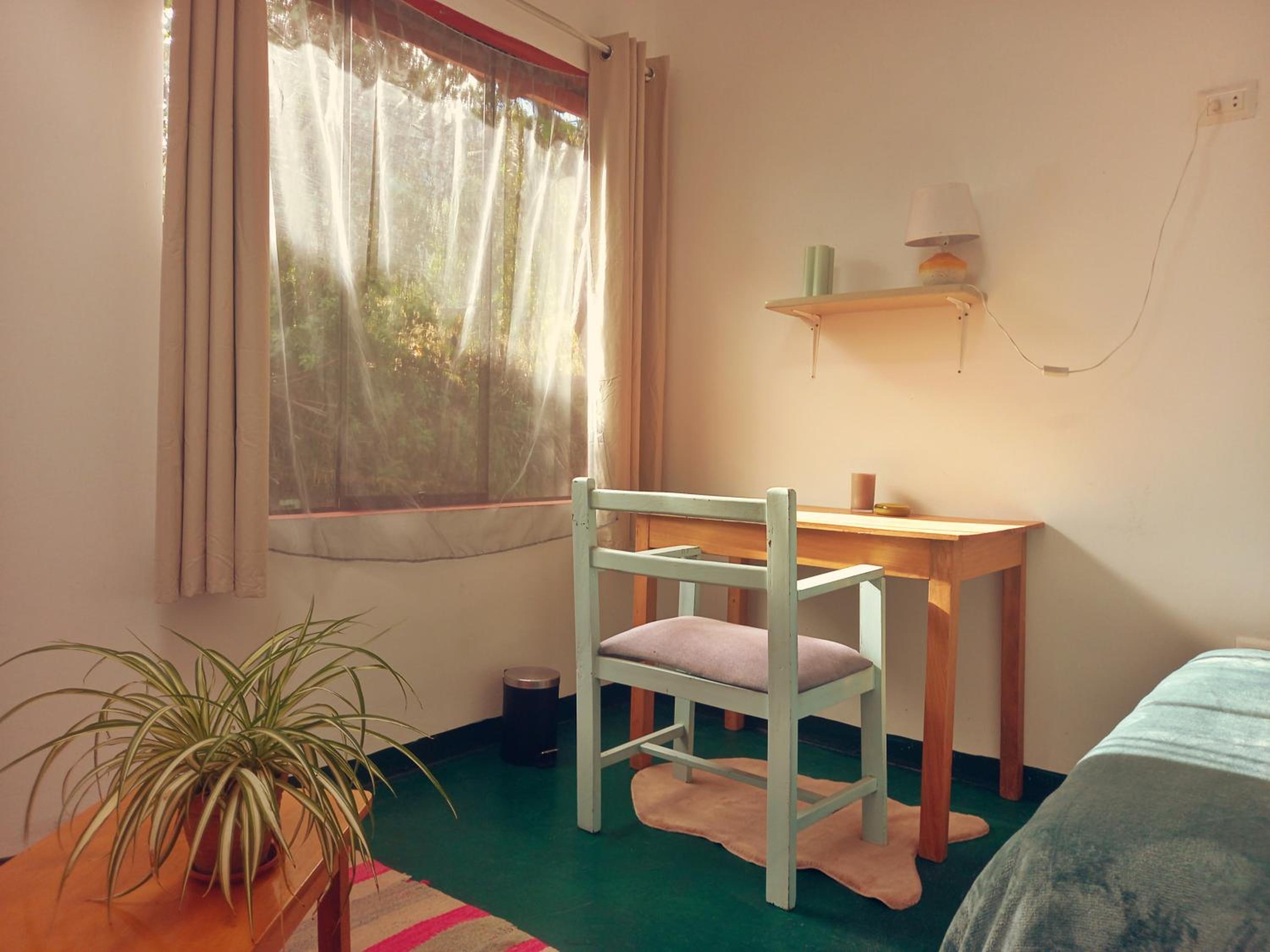 Double Room With Shared Bathroom photo 2