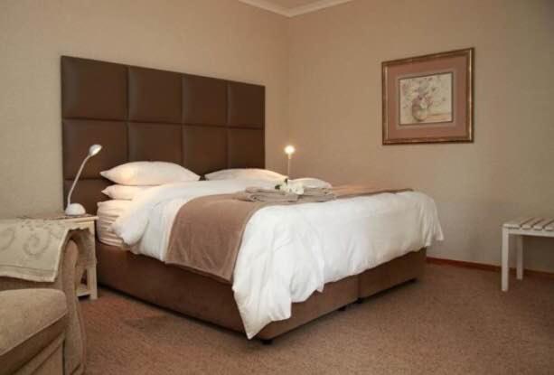 Deluxe Family Room photo 2