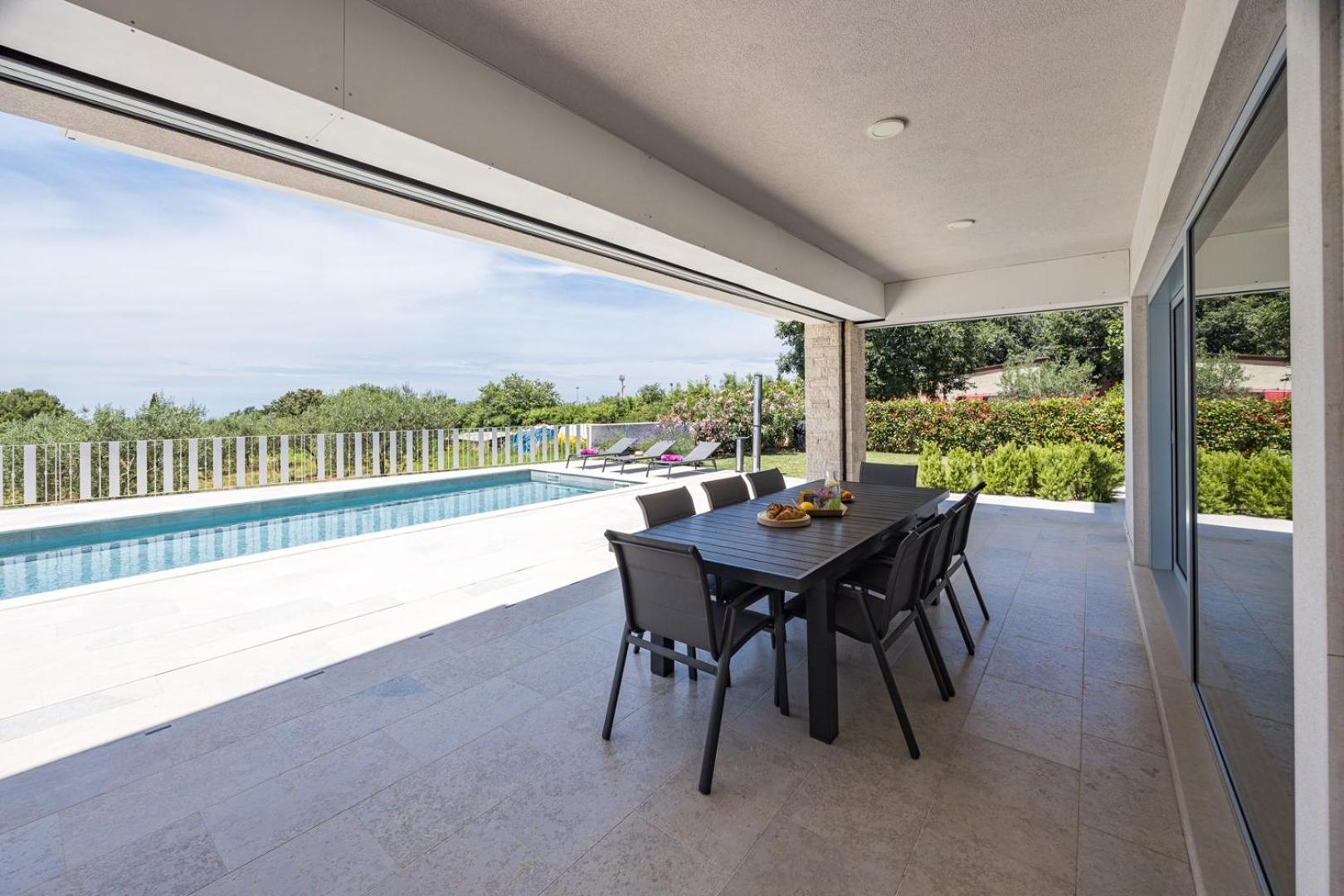 Villa with Private Pool photo 3