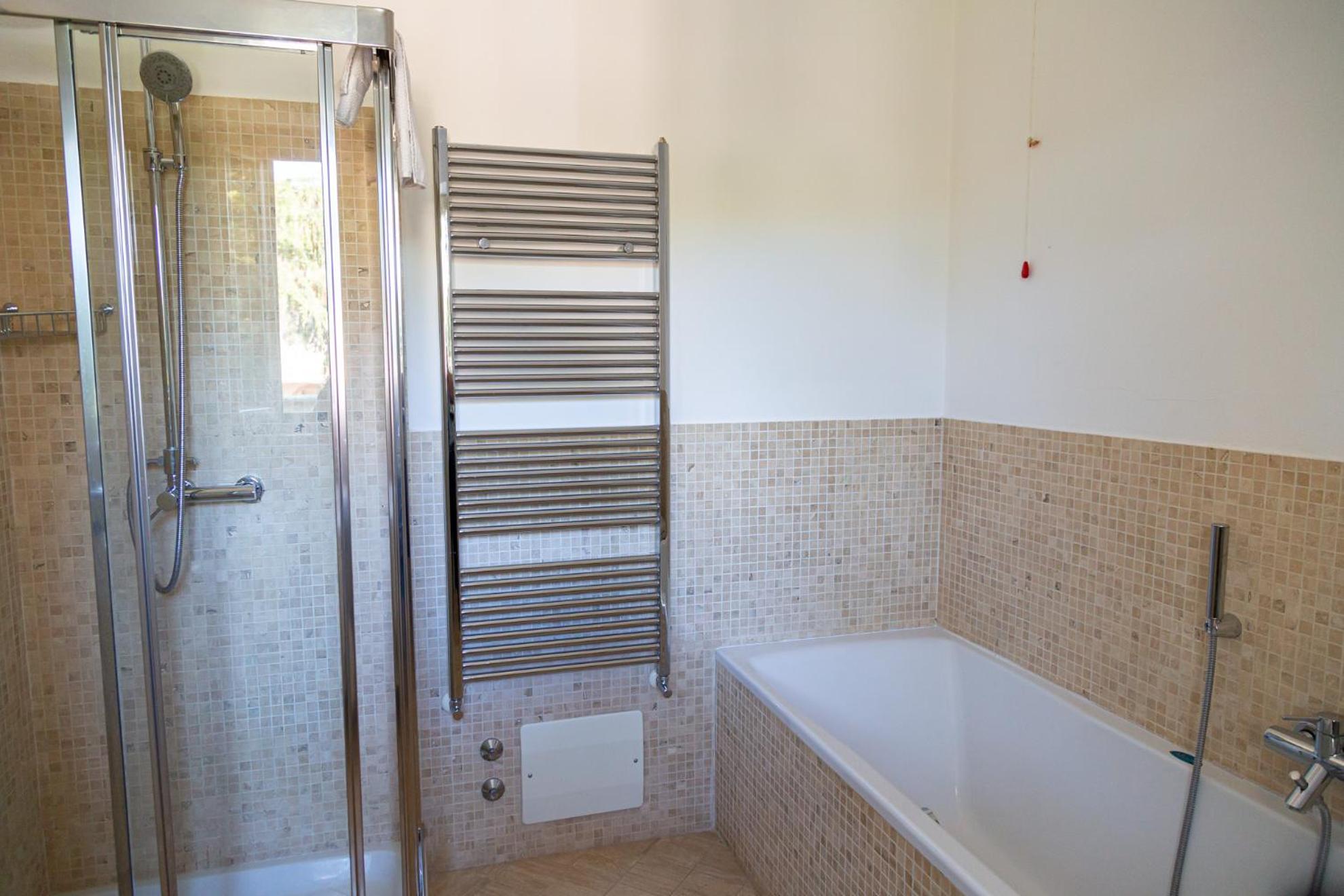 Superior Double Room - Photo 12
