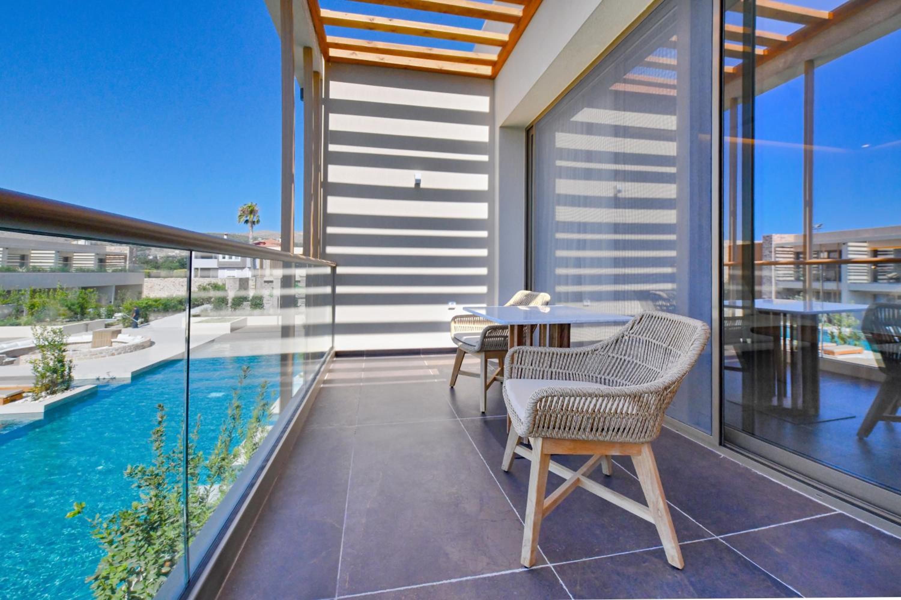 Pool View Suite  - Photo 4
