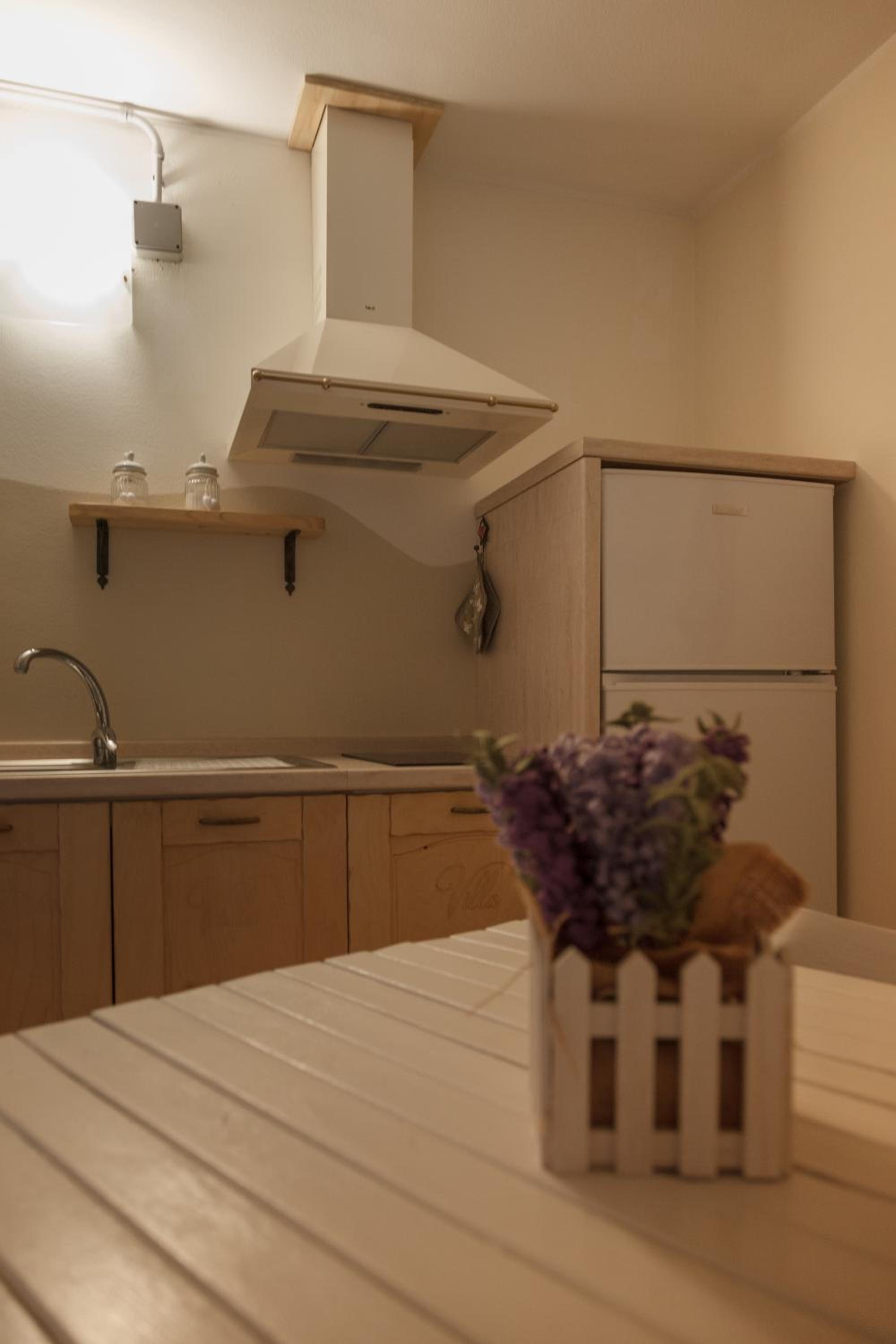 Triple Room with Private Bathroom photo 2